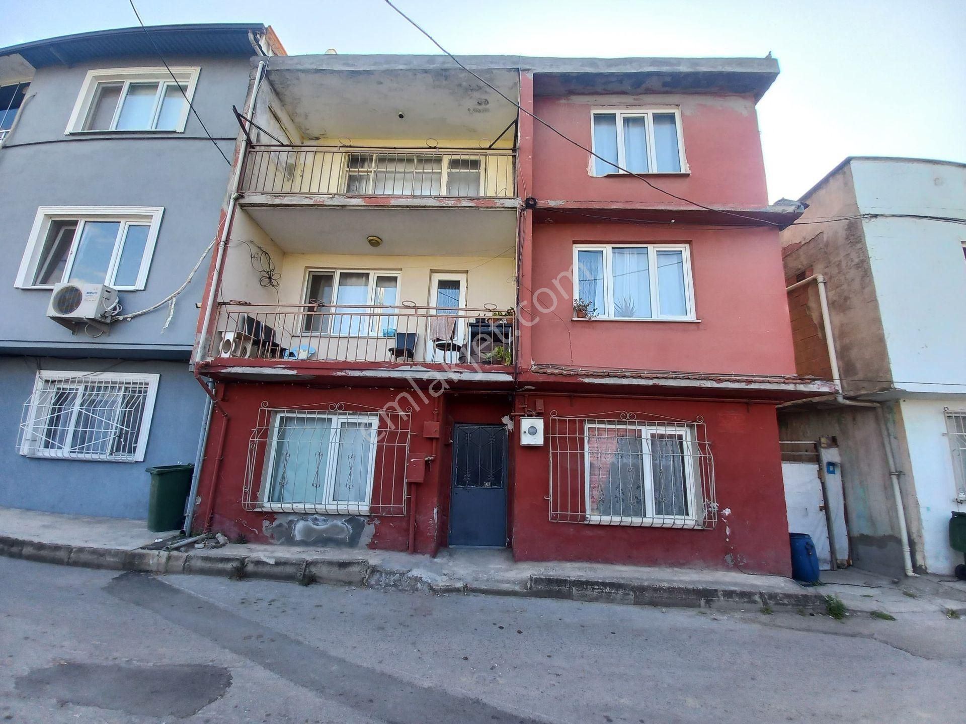 C21 Cius; Bursa Fatih Kentsel Dönüşümde 3 Katlı Müstakil Ev Arsa