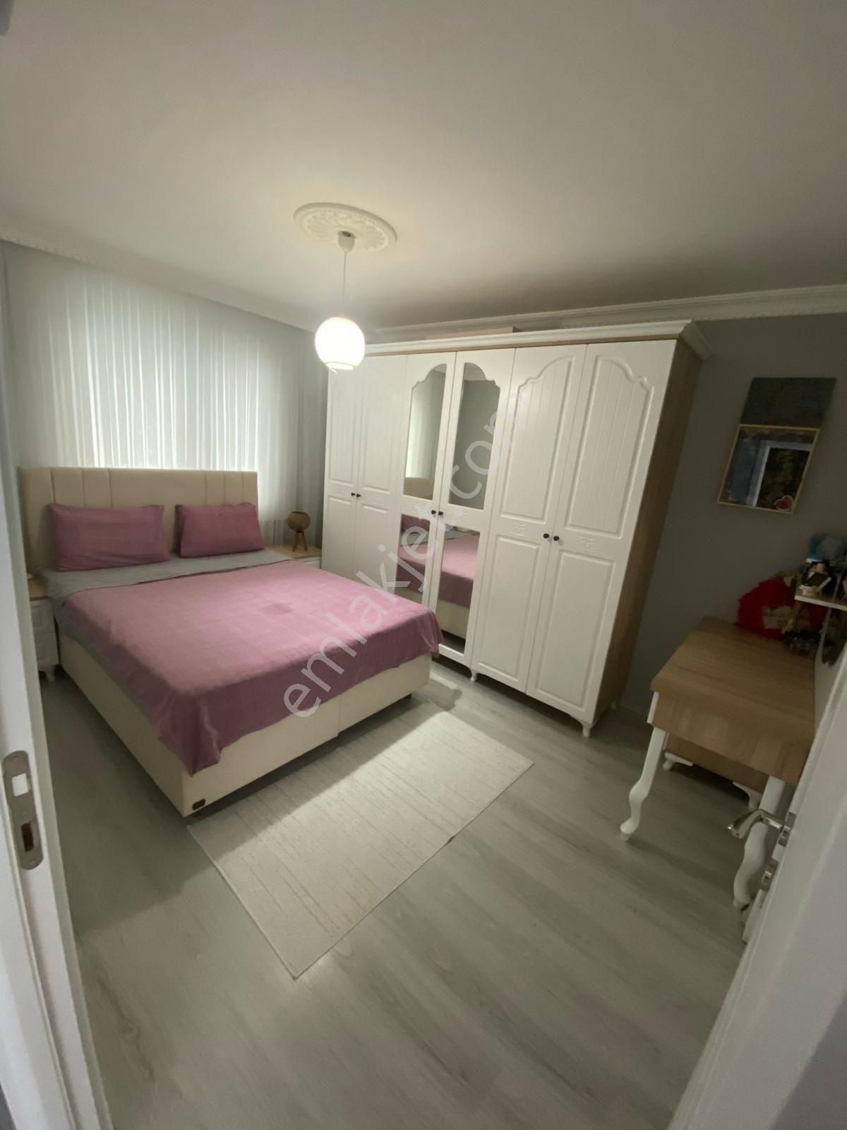 Beylikdüzü Kavaklı Merkezde 2+1 4 Kat Güney Cephe Satılık Daire - Görsel 4