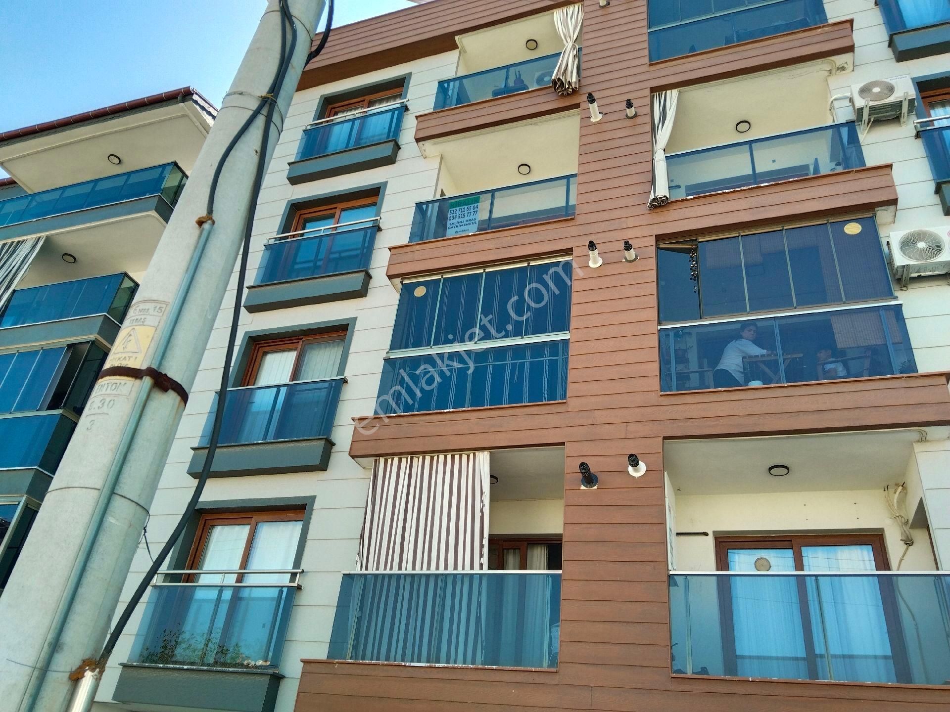 Kurtuluş Mahallesi Koşuyolunda Kiralık 2+1 Doğalgaz Li Arakat Daire