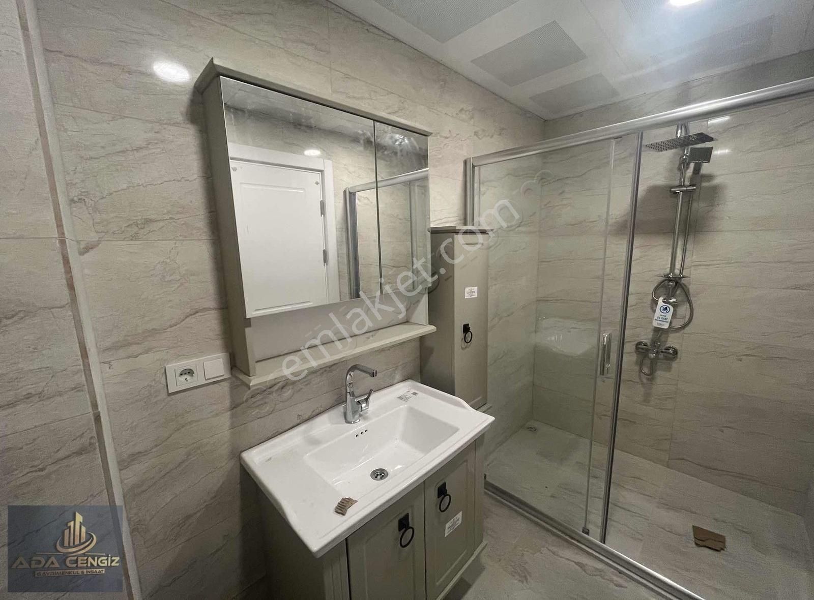 Serdivan Vatan Mah 3+1 135 M2 Ebeveyn Banyolu Lüks Daire - Görsel 18