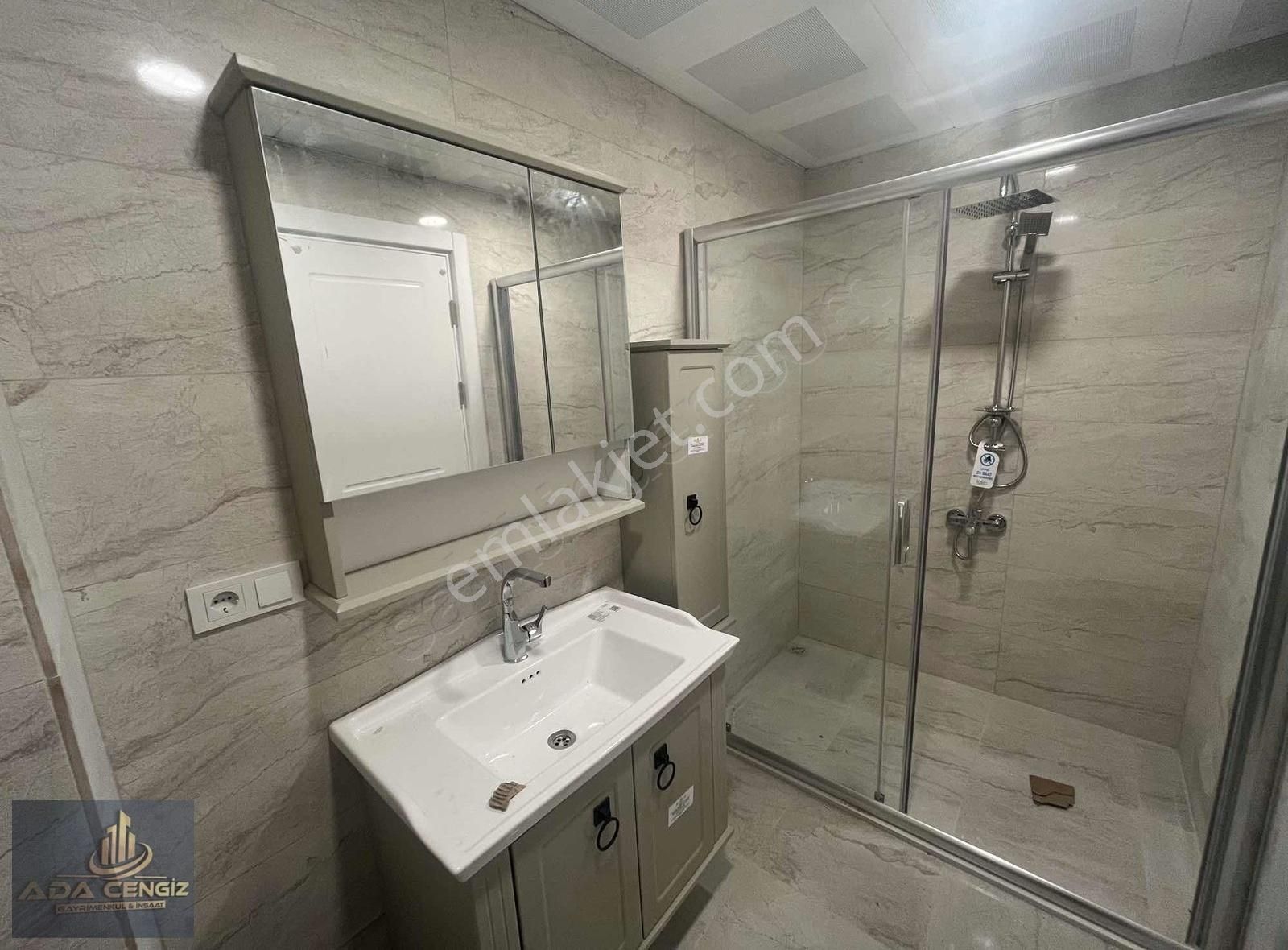 Serdivan Vatan Mah 3+1 135 M2 Ebeveyn Banyolu Lüks Daire - Görsel 3