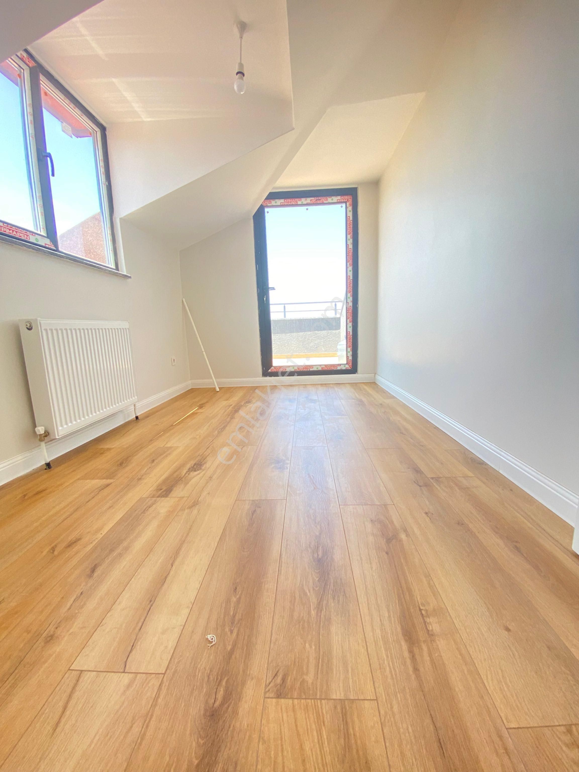 Sultanbeyli Mimarsinan Mah. Satılık 5+1 Üst Dublex Daire - Görsel 28