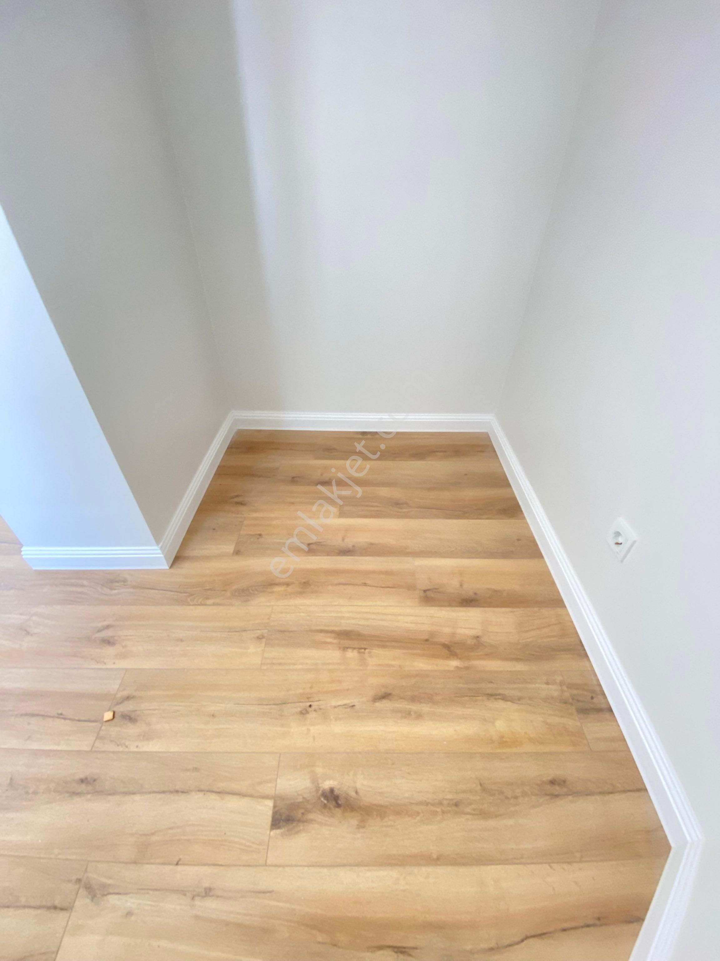 Sultanbeyli Mimarsinan Mah. Satılık 5+1 Üst Dublex Daire - Görsel 11