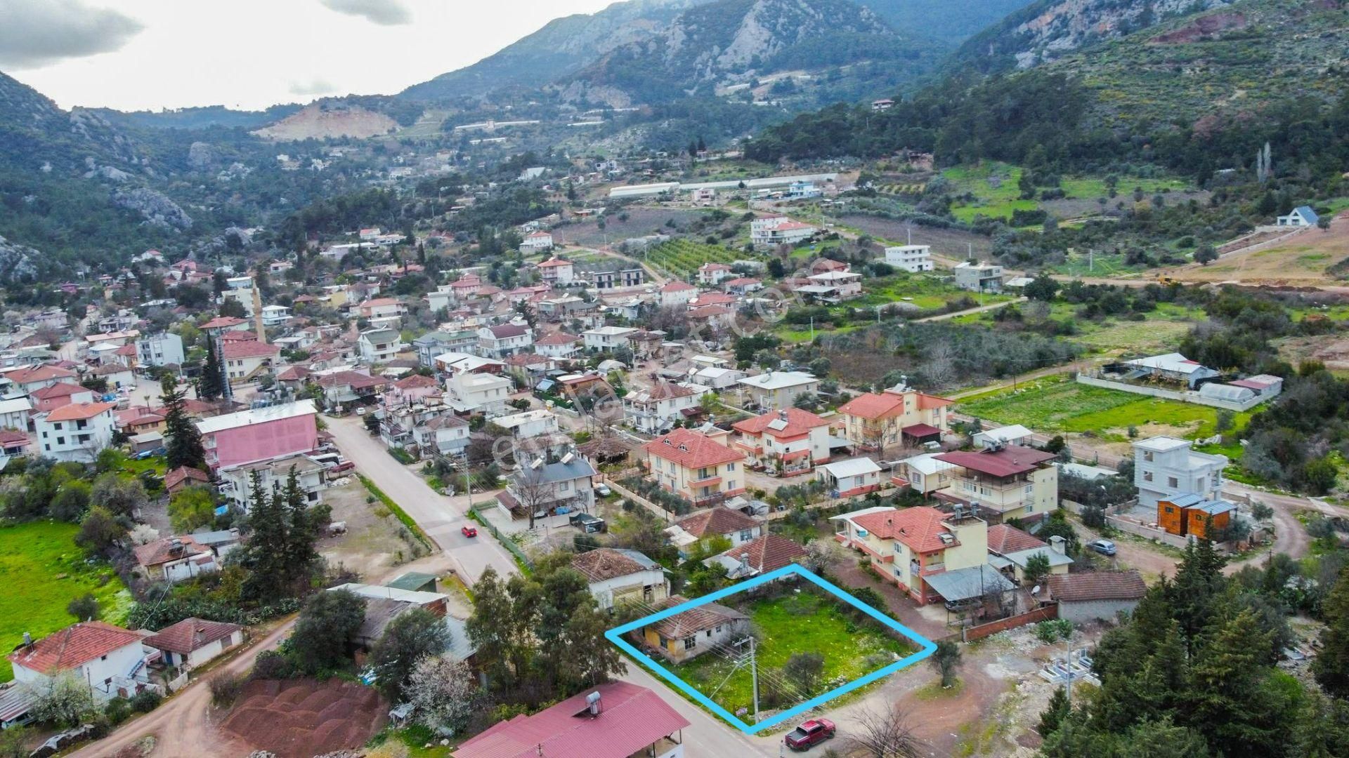 Adrasan Merkezde- İskanlı Evi Olan - 582 M2 Arsa - Görsel 4