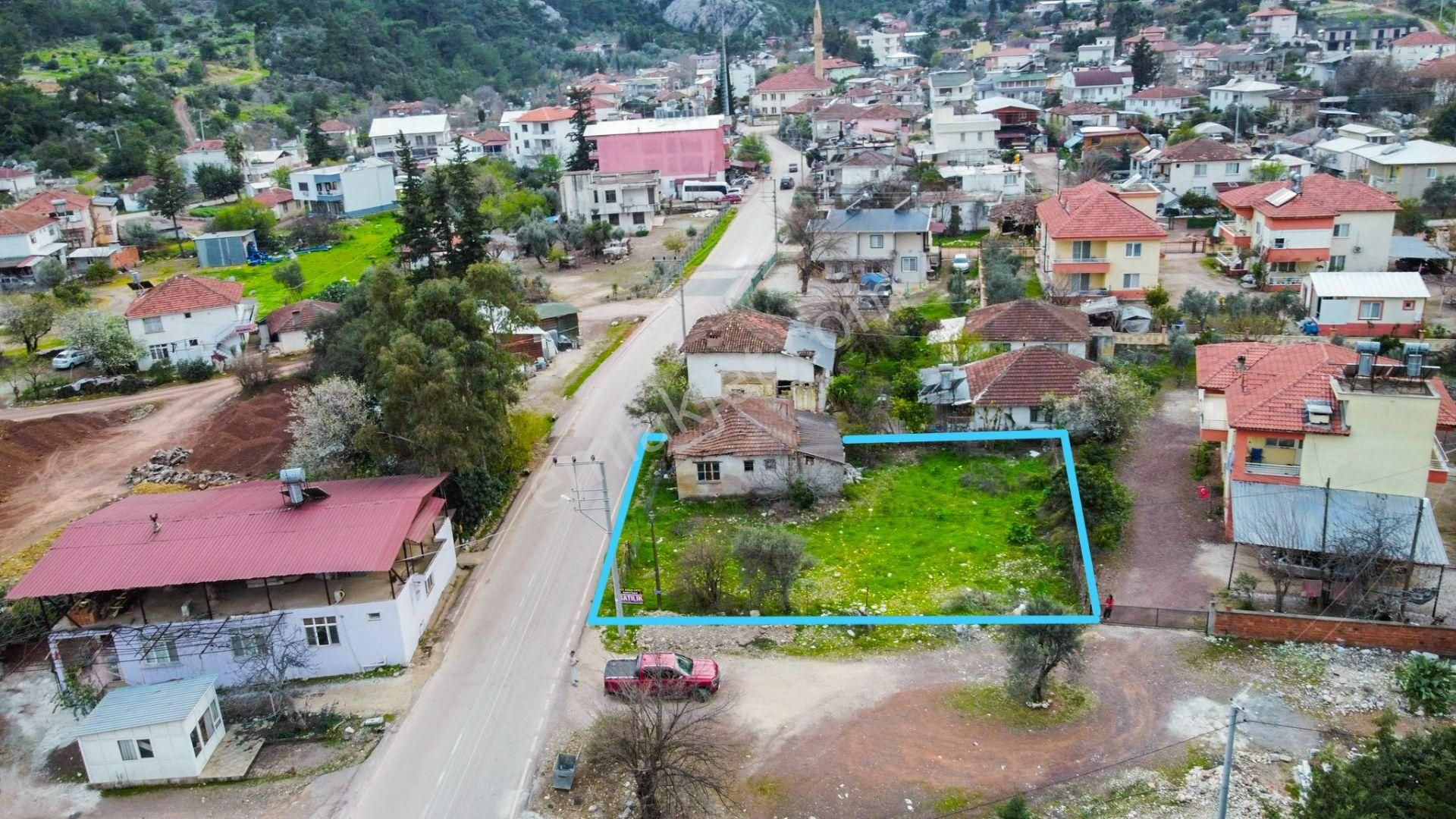 Adrasan Merkezde- İskanlı Evi Olan - 582 M2 Arsa - Görsel 6