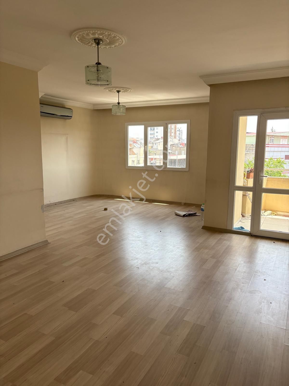 Alfadan Telliderede Hasarsız Dev Gibi Daire 2+1 Kapalı Mutfak