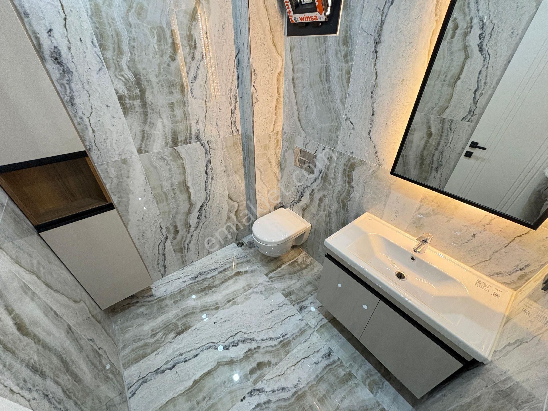 Arya'dan Altınoluk Merkezi Konumda 3+1 Satılık Villa - Görsel 24