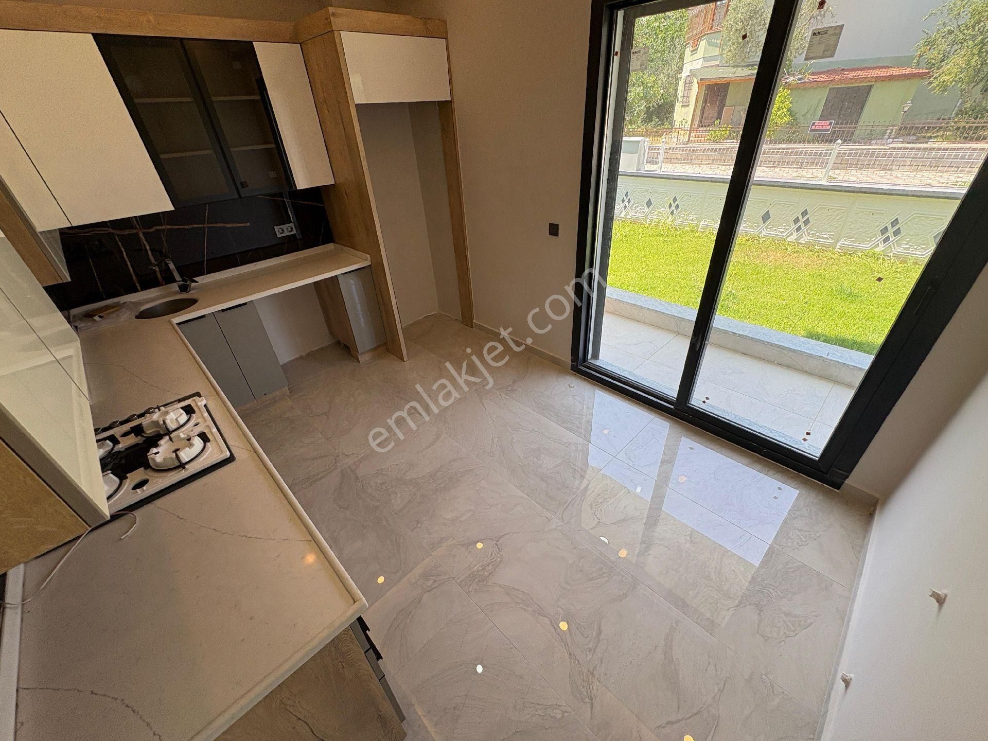 Arya'dan Altınoluk Merkezi Konumda 3+1 Satılık Villa - Görsel 23