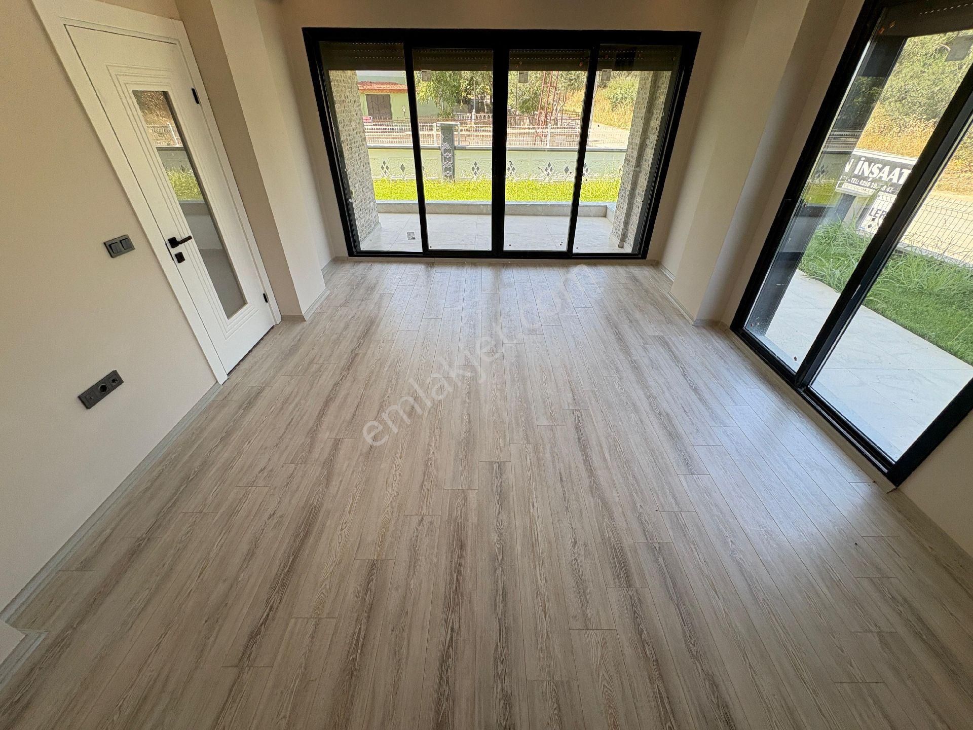 Arya'dan Altınoluk Merkezi Konumda 3+1 Satılık Villa - Görsel 17