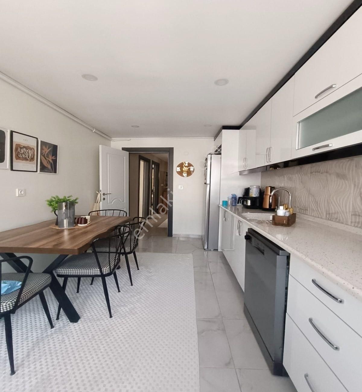 Avcılar Cihangirde 5+2 Ayrı Girişli Geniş M2 Satılık Fırsat Dublex - Görsel 20