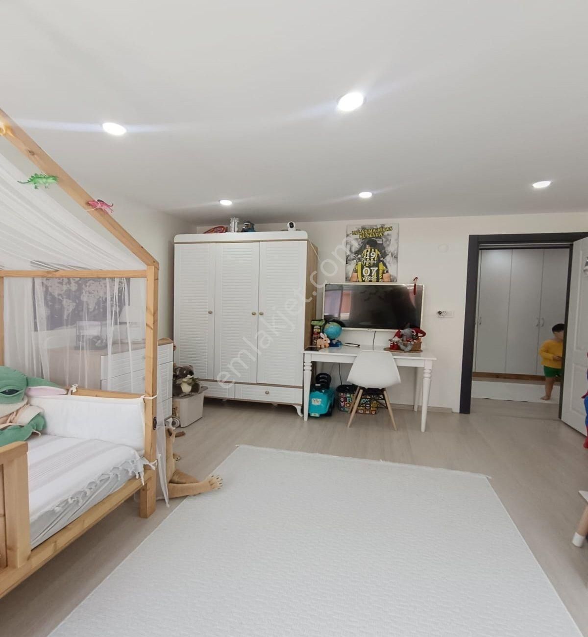 Avcılar Cihangirde 5+2 Ayrı Girişli Geniş M2 Satılık Fırsat Dublex - Görsel 25