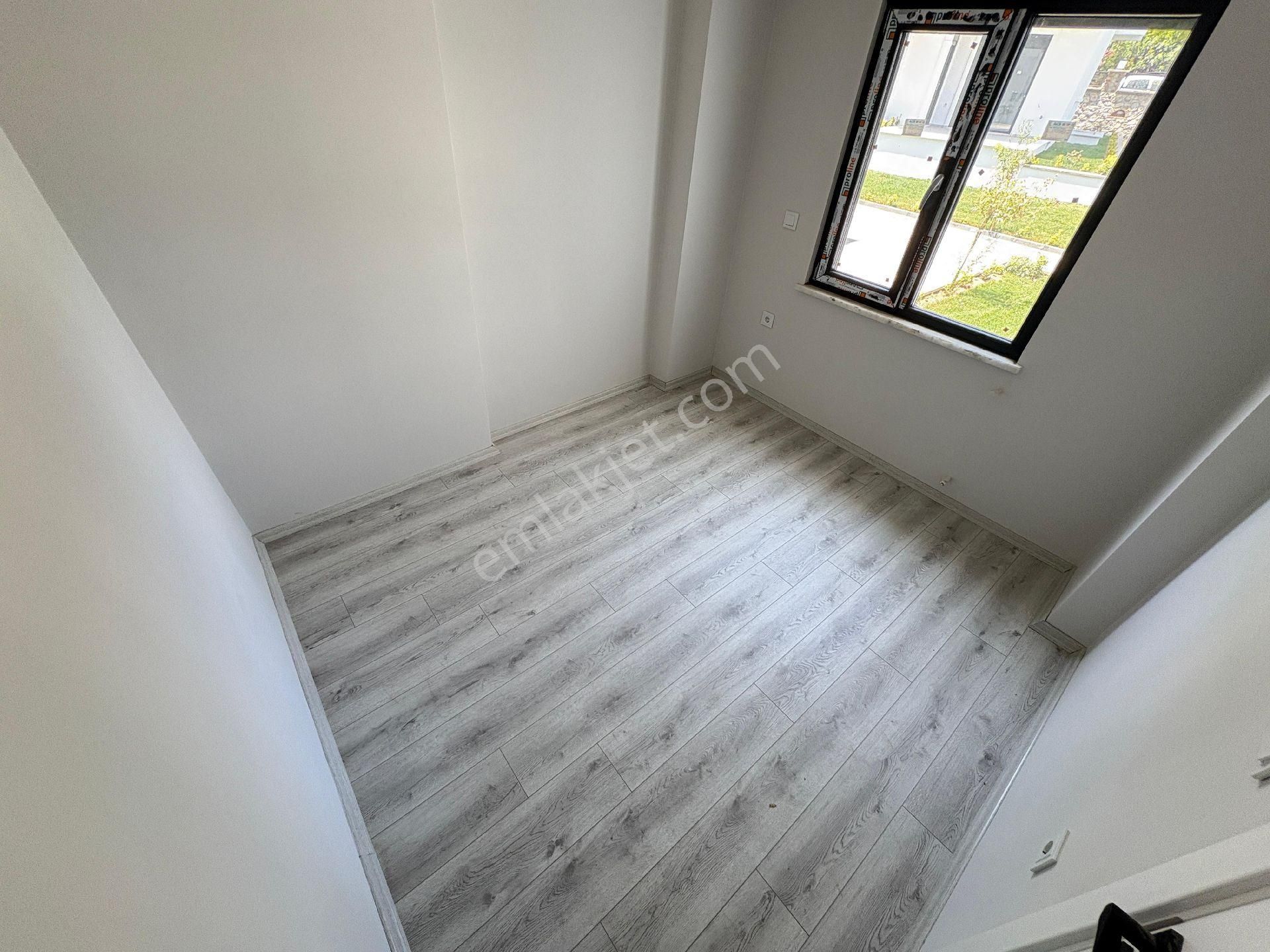 Arya'dan Site İçersinde Denize 300 Metre 2+1 Şık Tasarımlı Daire - Görsel 8