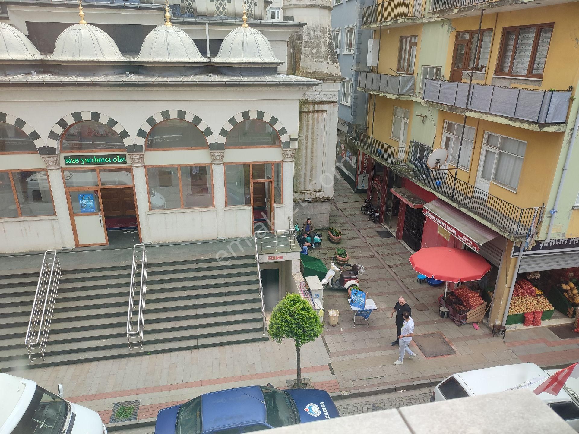 Fume Emlaktan Satılık Daire Dükkan Hava Katı