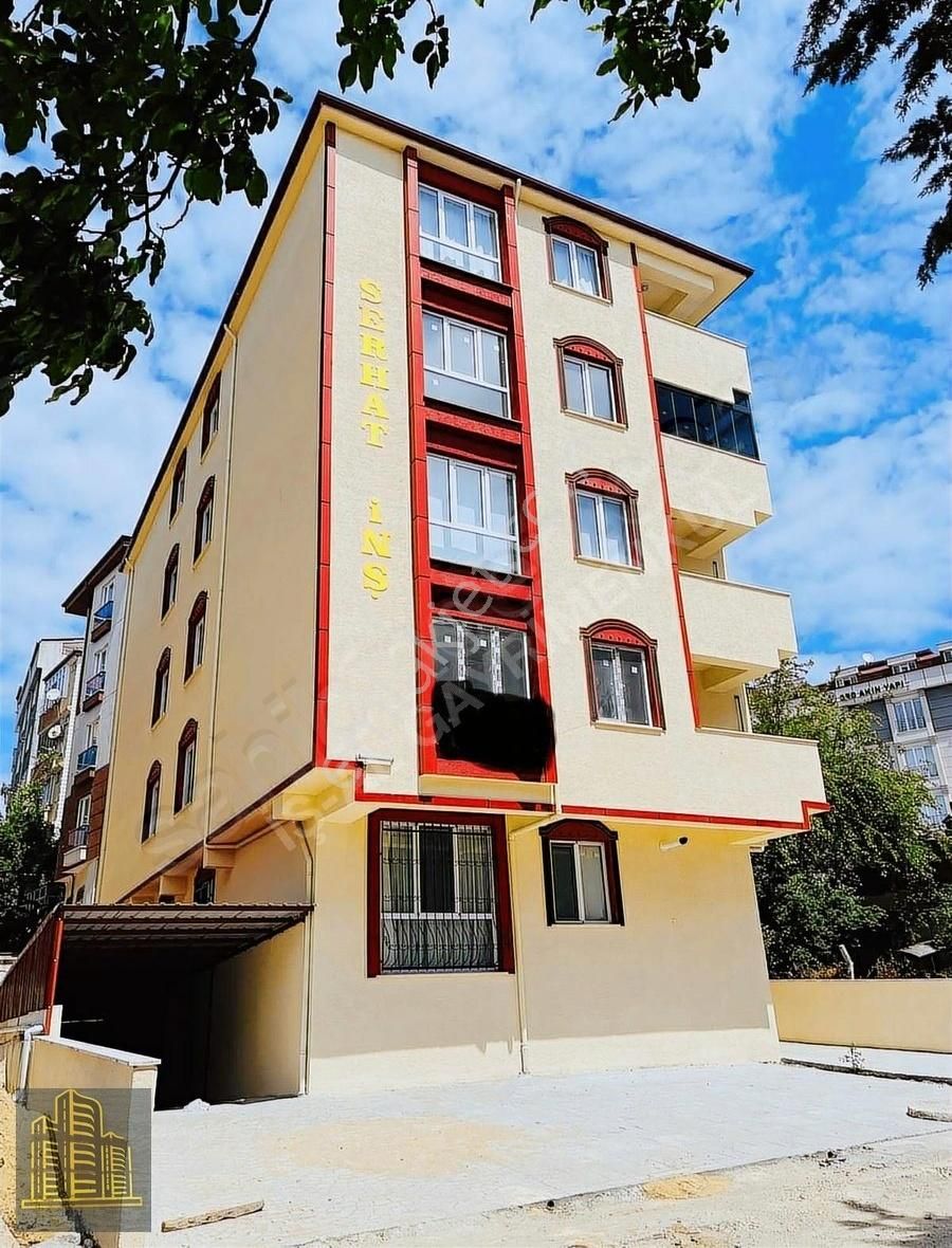 İş-al Gayrimenkulden Çarşı İçerisinde Düşük Bütçeli Lüks 2+1
