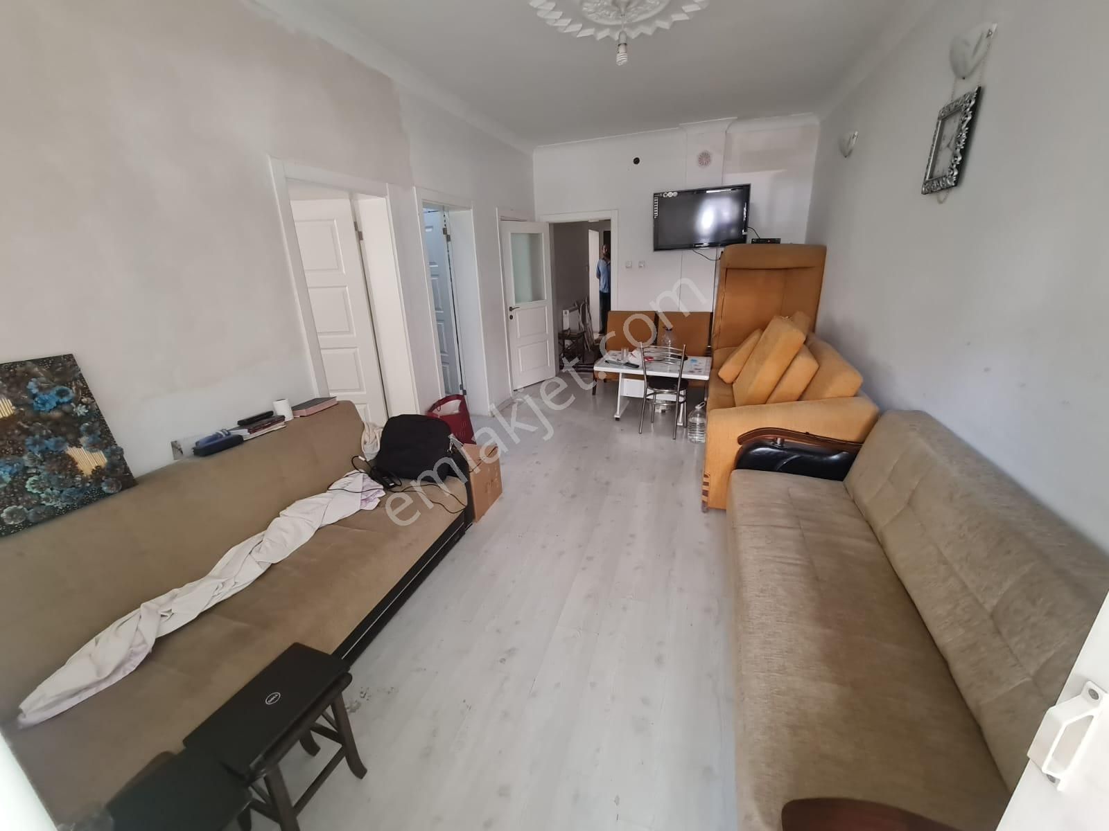 Aydınlıkevlerde Satılık 2+1 Daire - Taner Emlak İnşaat