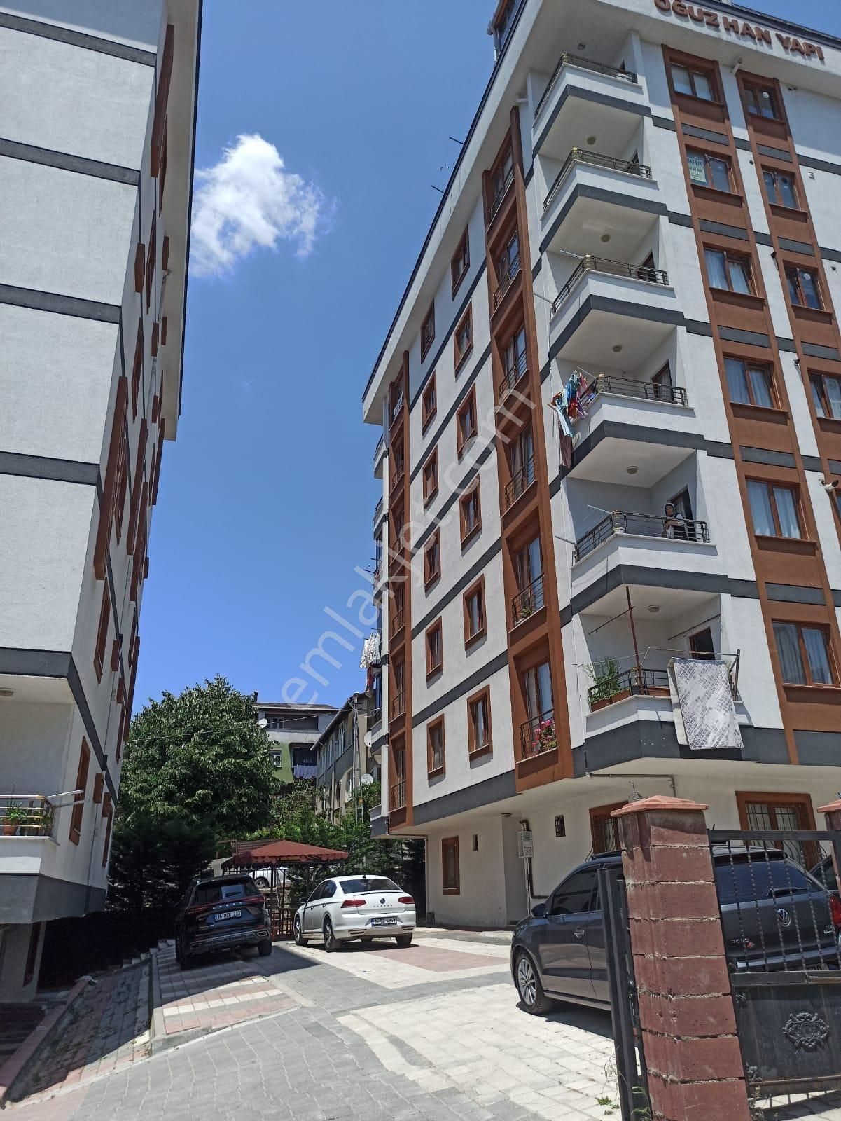 Ahmet Yesevi Mah. 145 M² 1. Kat Dubleks – İskanlı