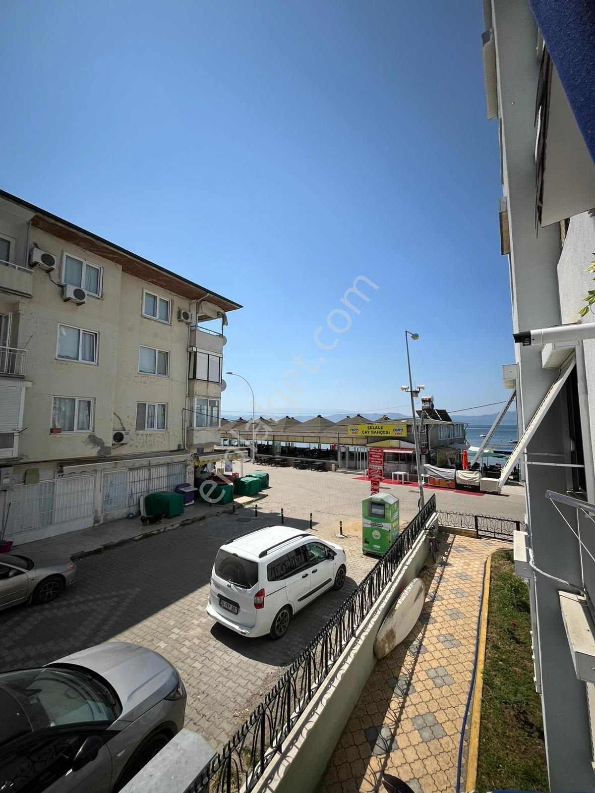 Gemlik K.kumla Feyza Emlaktan Satılık Denize Sıfır Daire - Görsel 6