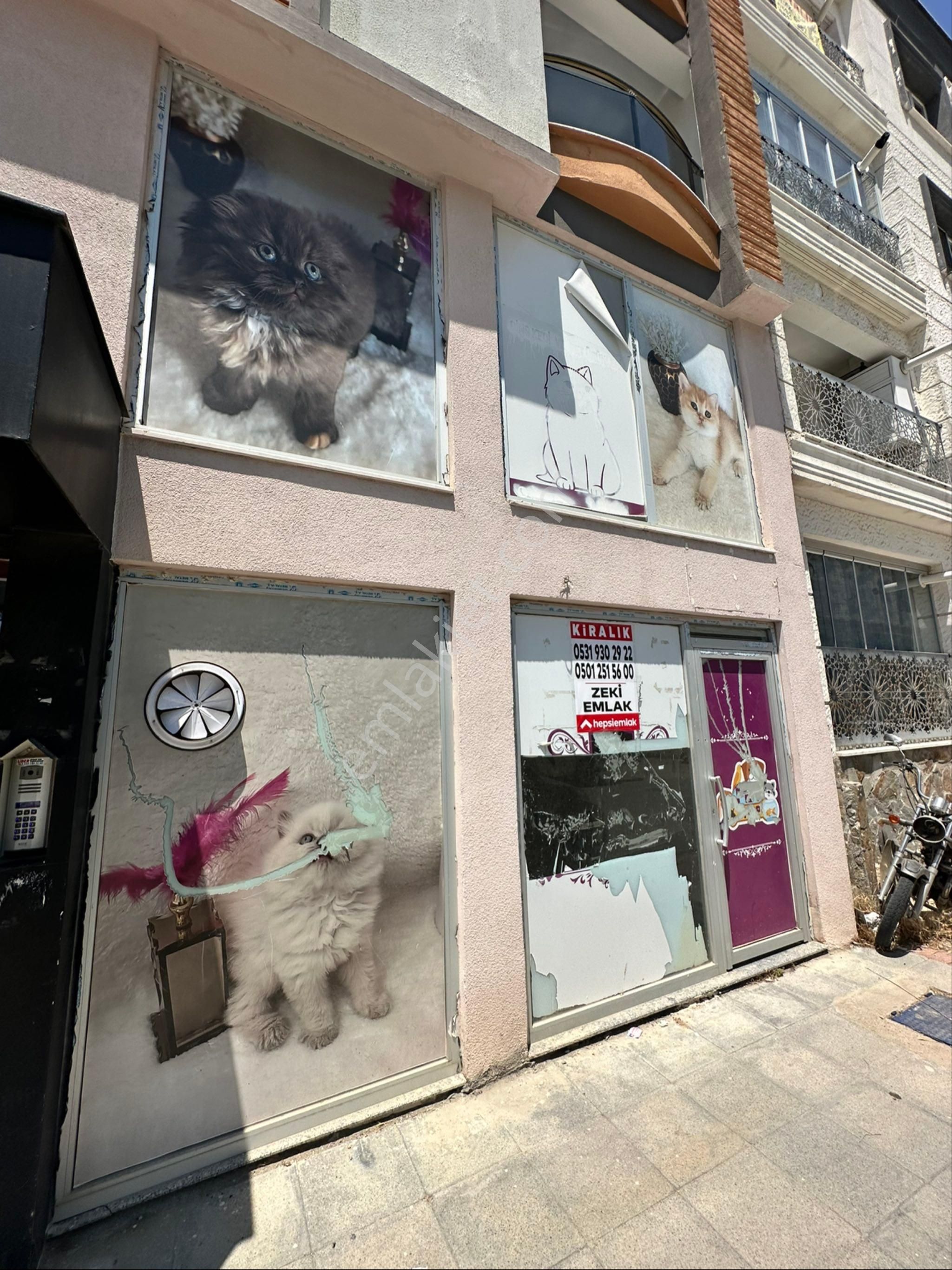 Manisa Muradiye'de Mevki Konumda Kiralık 110 M² Dükkan