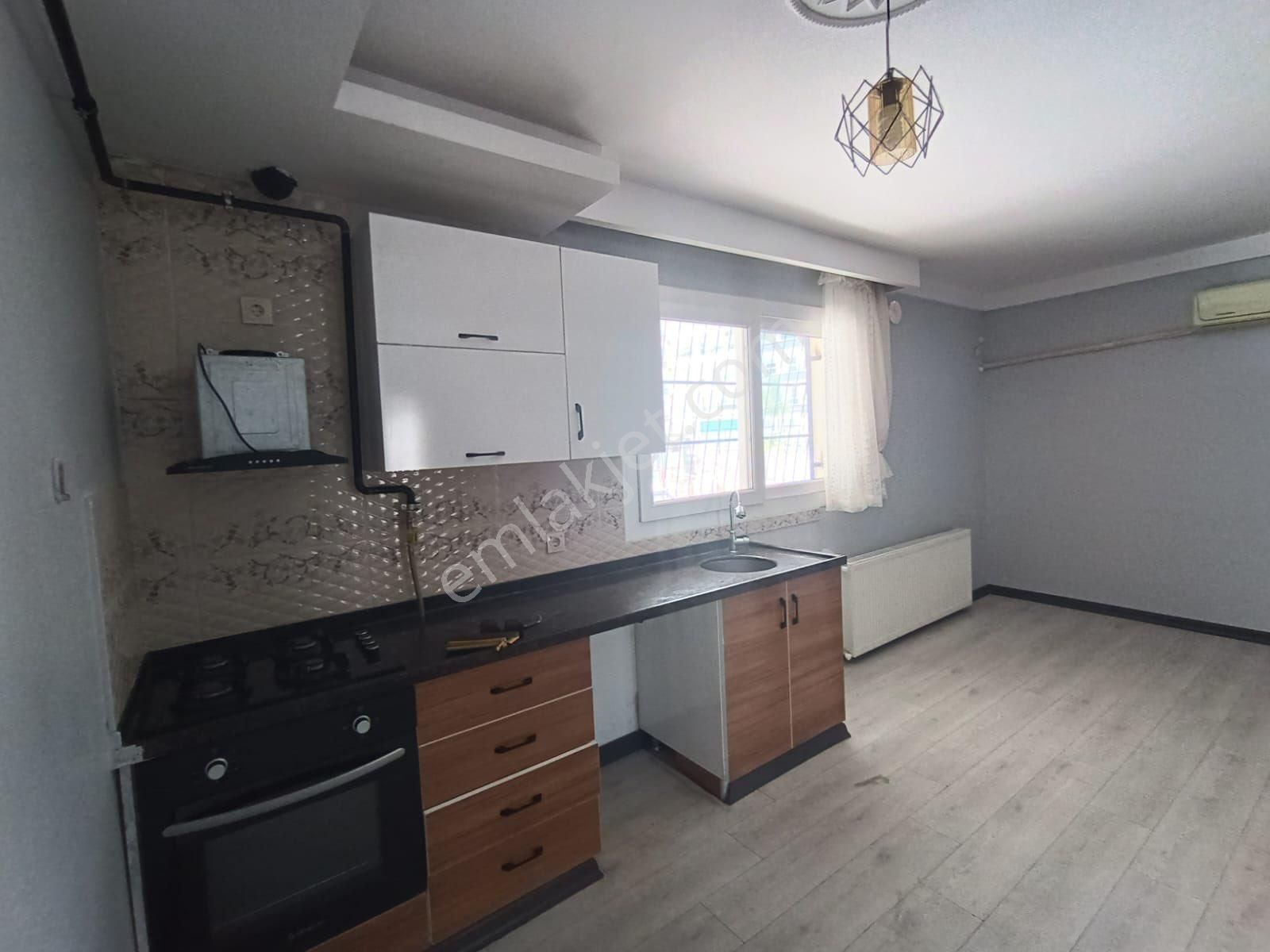 Pınar Mahallesinde Hasarsız Satılık 1+1
