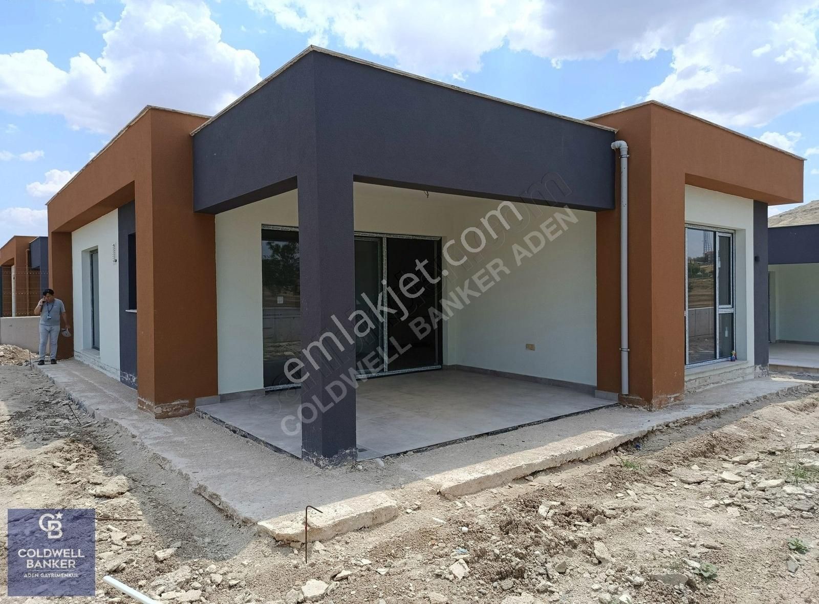 Temelli Satılık Müstakil Ev 2+1 Bahçeli, Garajlı, Doğalgazlı - Görsel 11