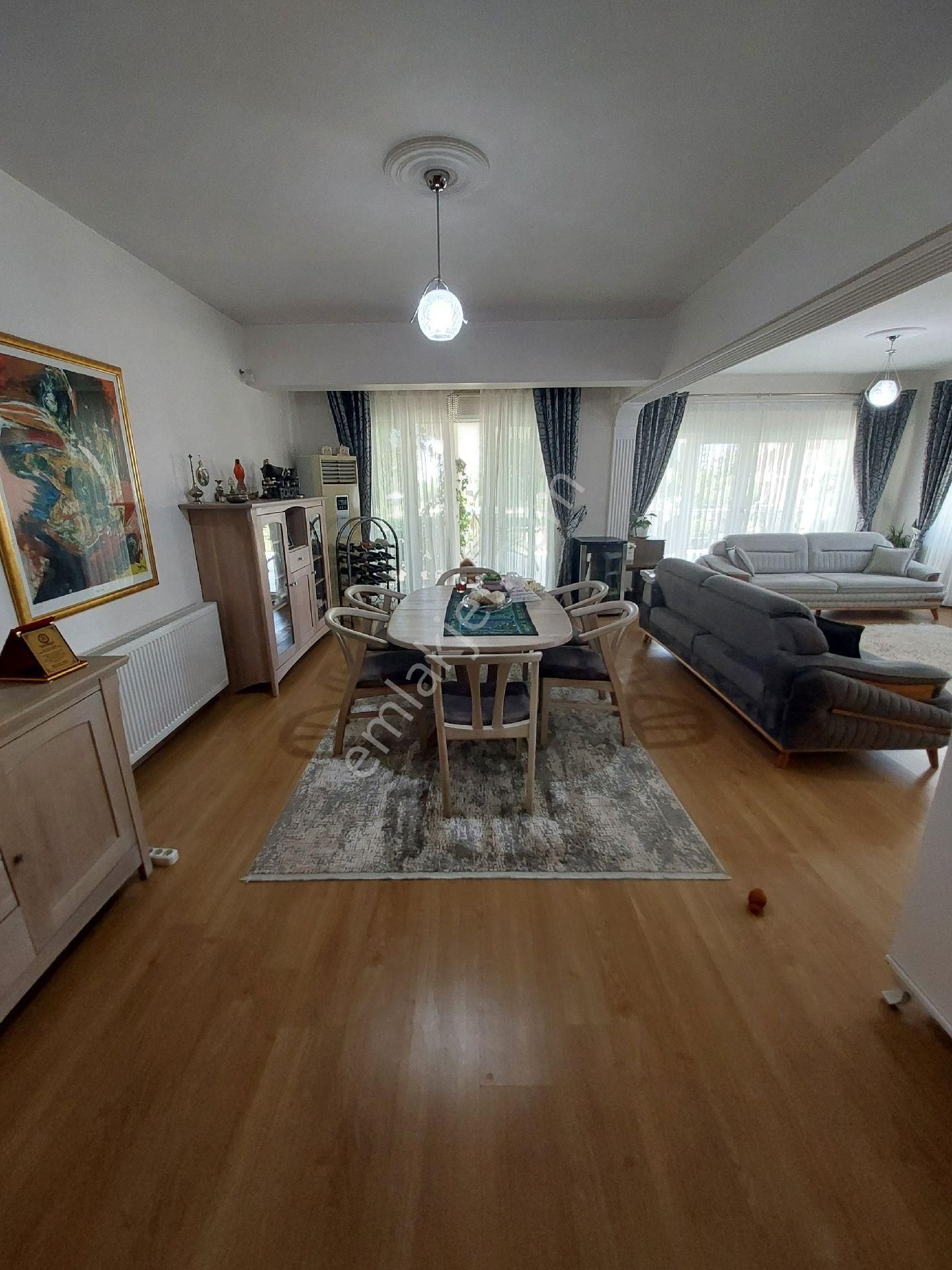 Dallıca Da 5+1 Doğalgazlı 300 Metrekare Villa