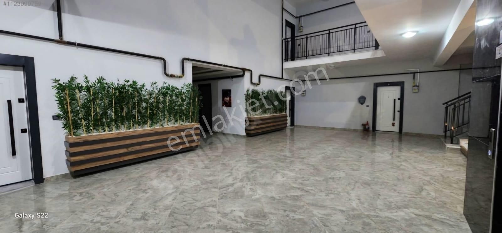 Kuşadası Değirmendere'de 2+1 Satılık Daire - Görsel 13