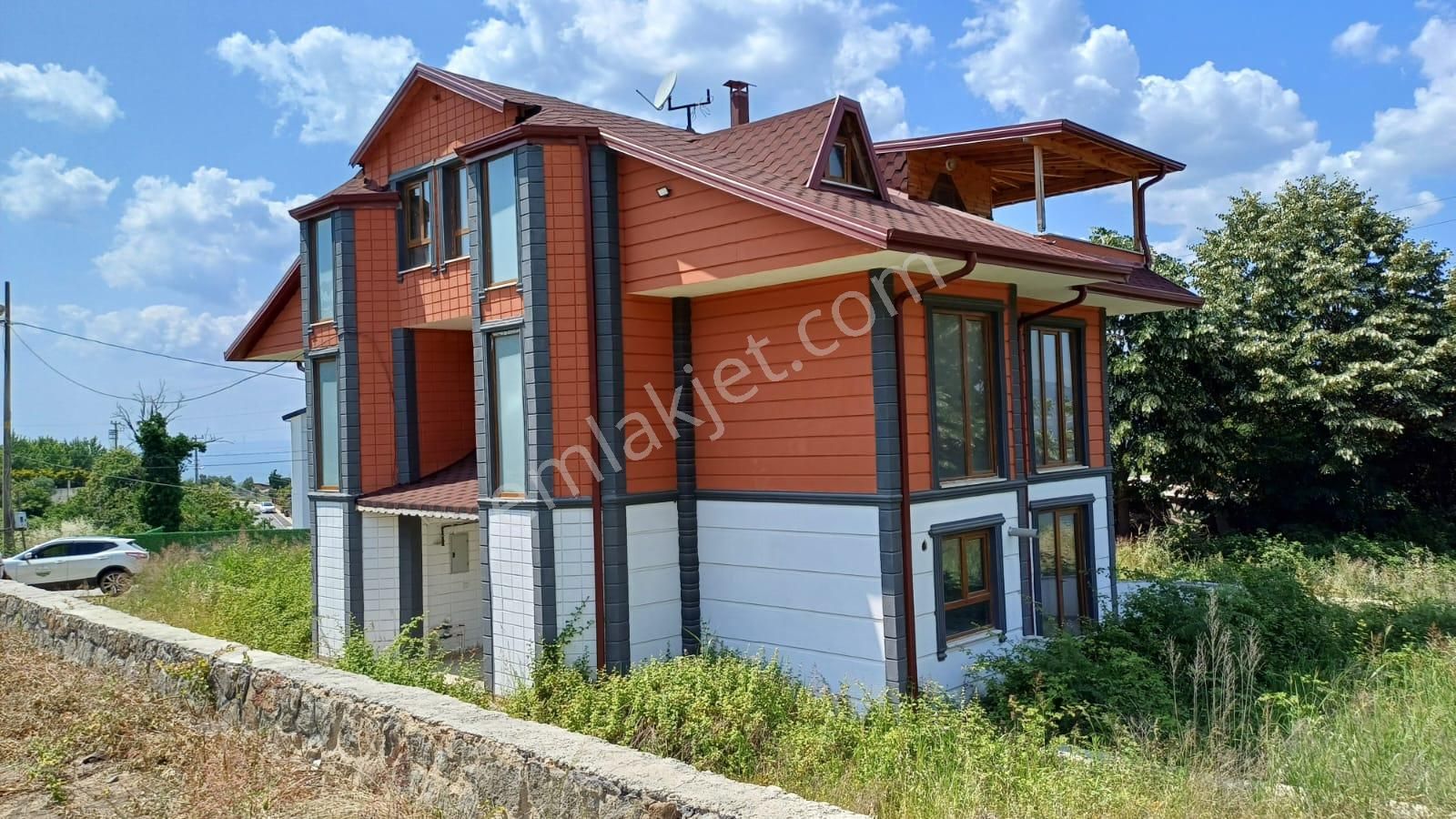 Kocaeli Gölcük A.ulaşlı Satılık 2 Adet İkiz Villa Ve Arsası