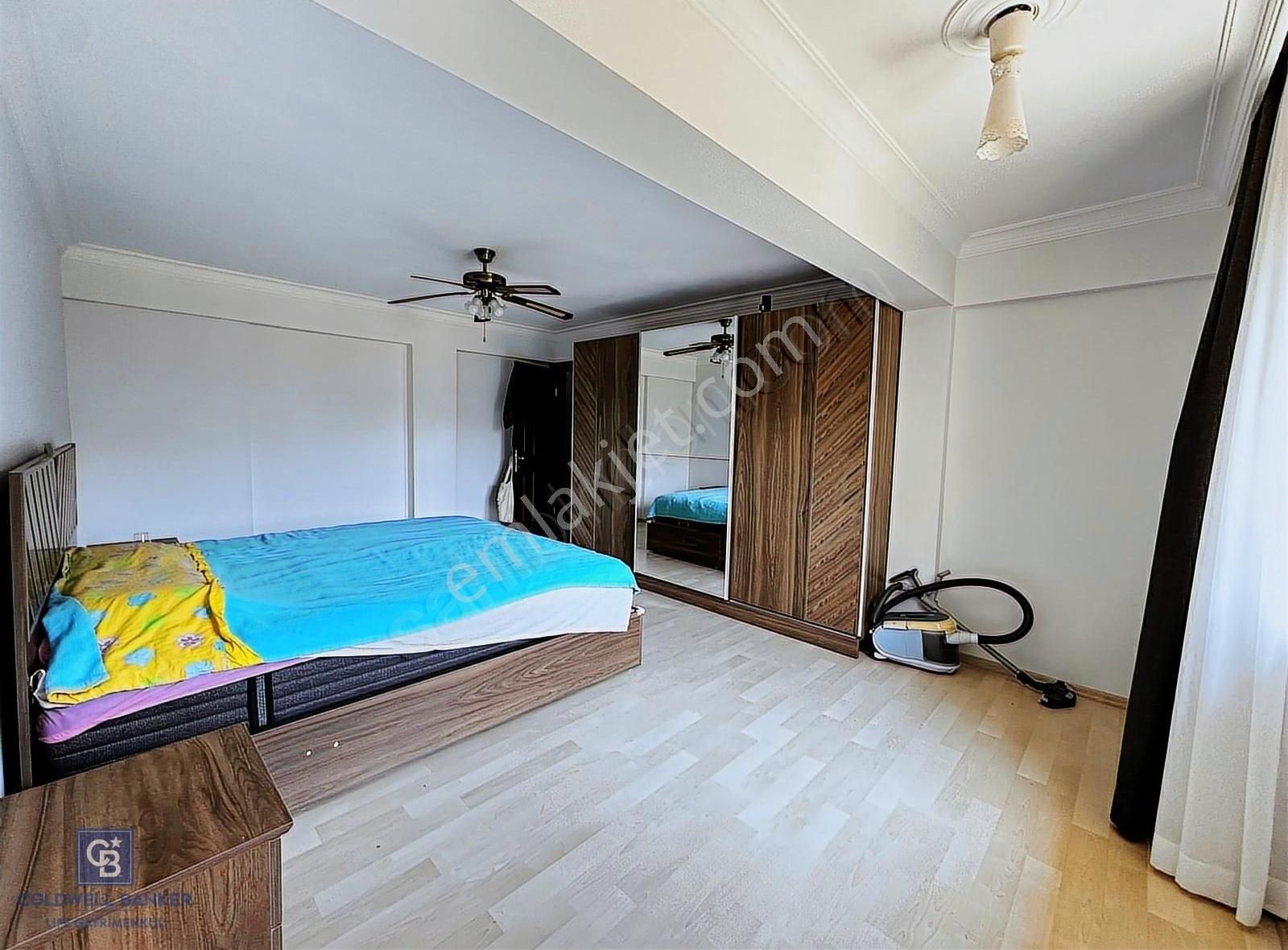 Gümüldür'de Denize 200 Mt Satılık 5+1 Tripleks Villa - Görsel 2