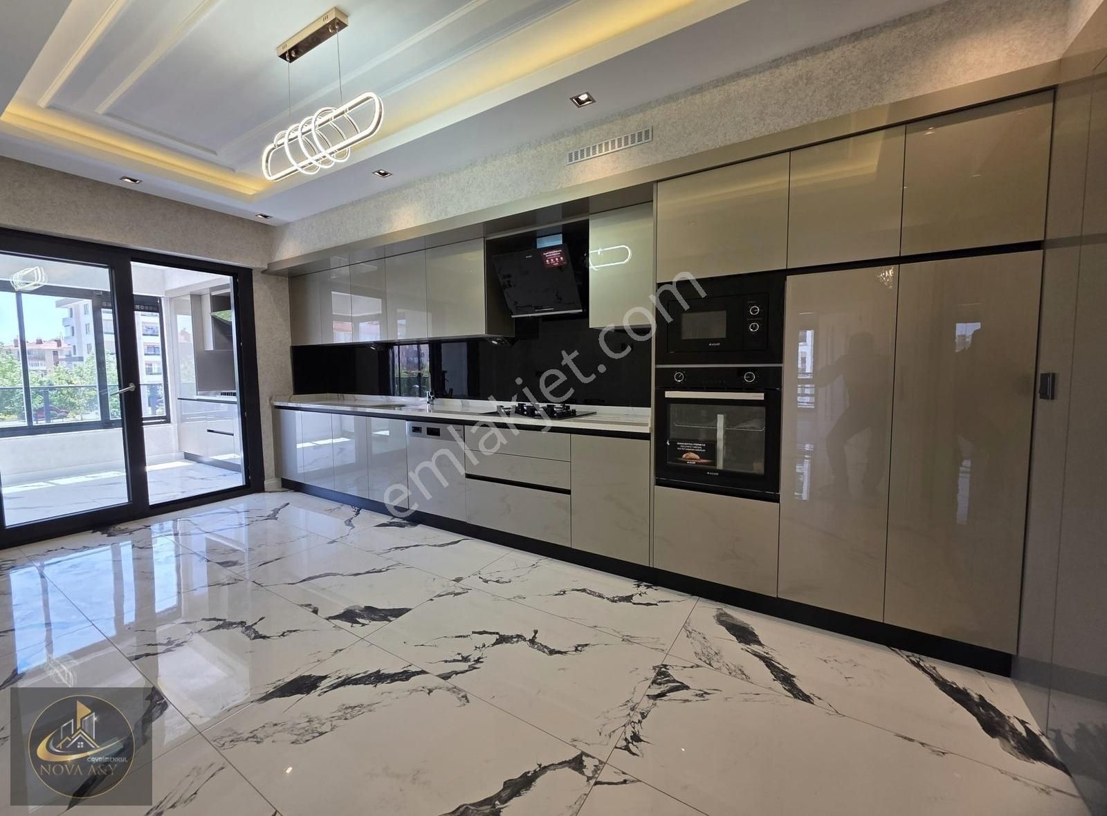 Nova A&y Gyrmk Den Yazır Da 4+1 Satılık Sıfır Lüks Akıllı Daire