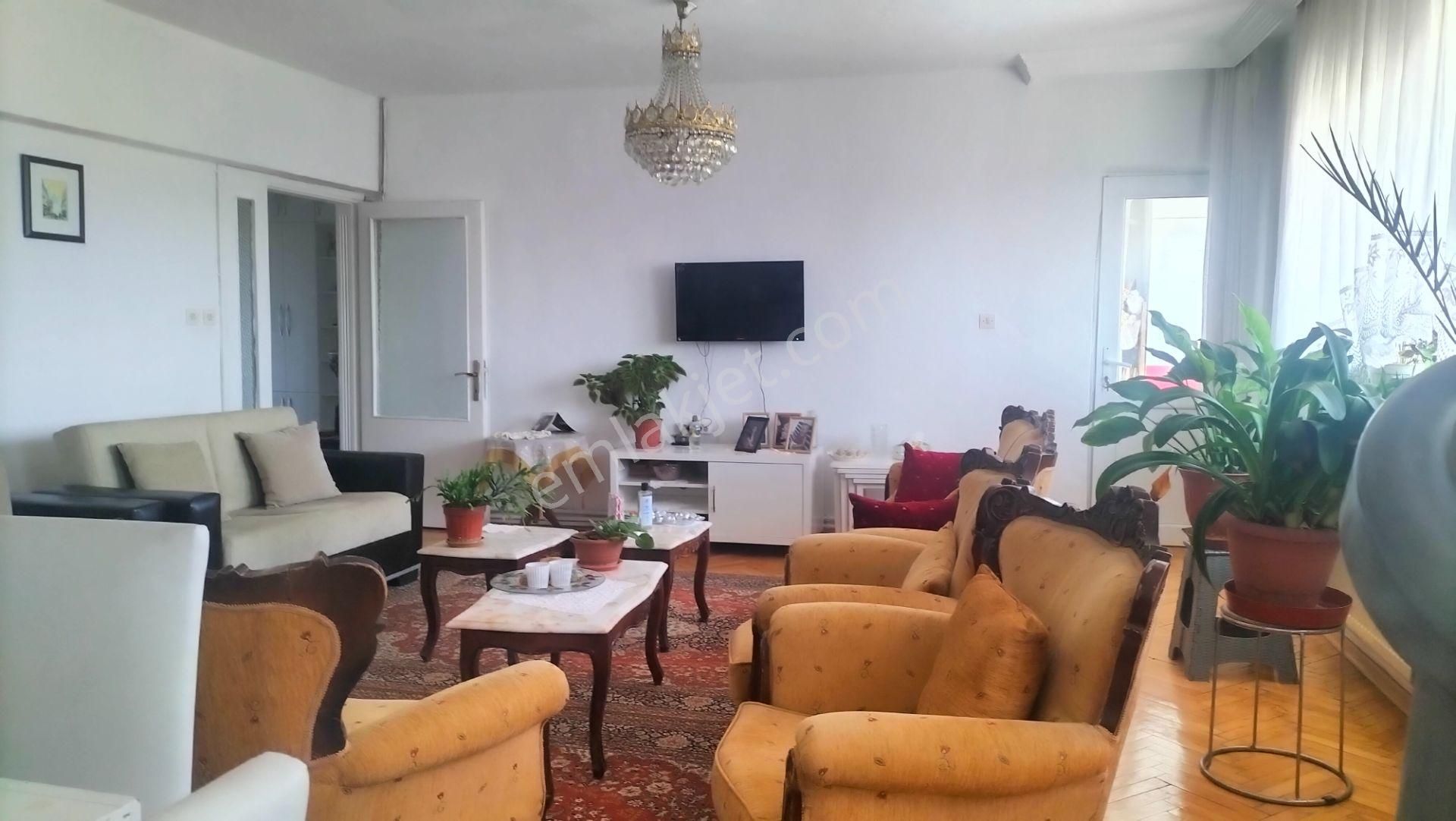 Batıkent Batısitesi Mah.yapılı 3+1 Satılık Daire