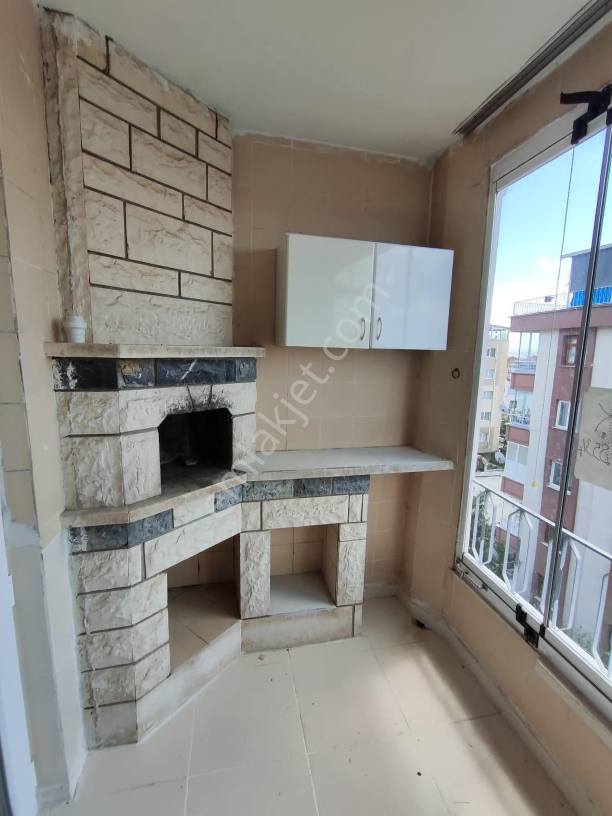 Polatlıda Şehitlik Mahallesinde Bakımlı 3+1 Daire