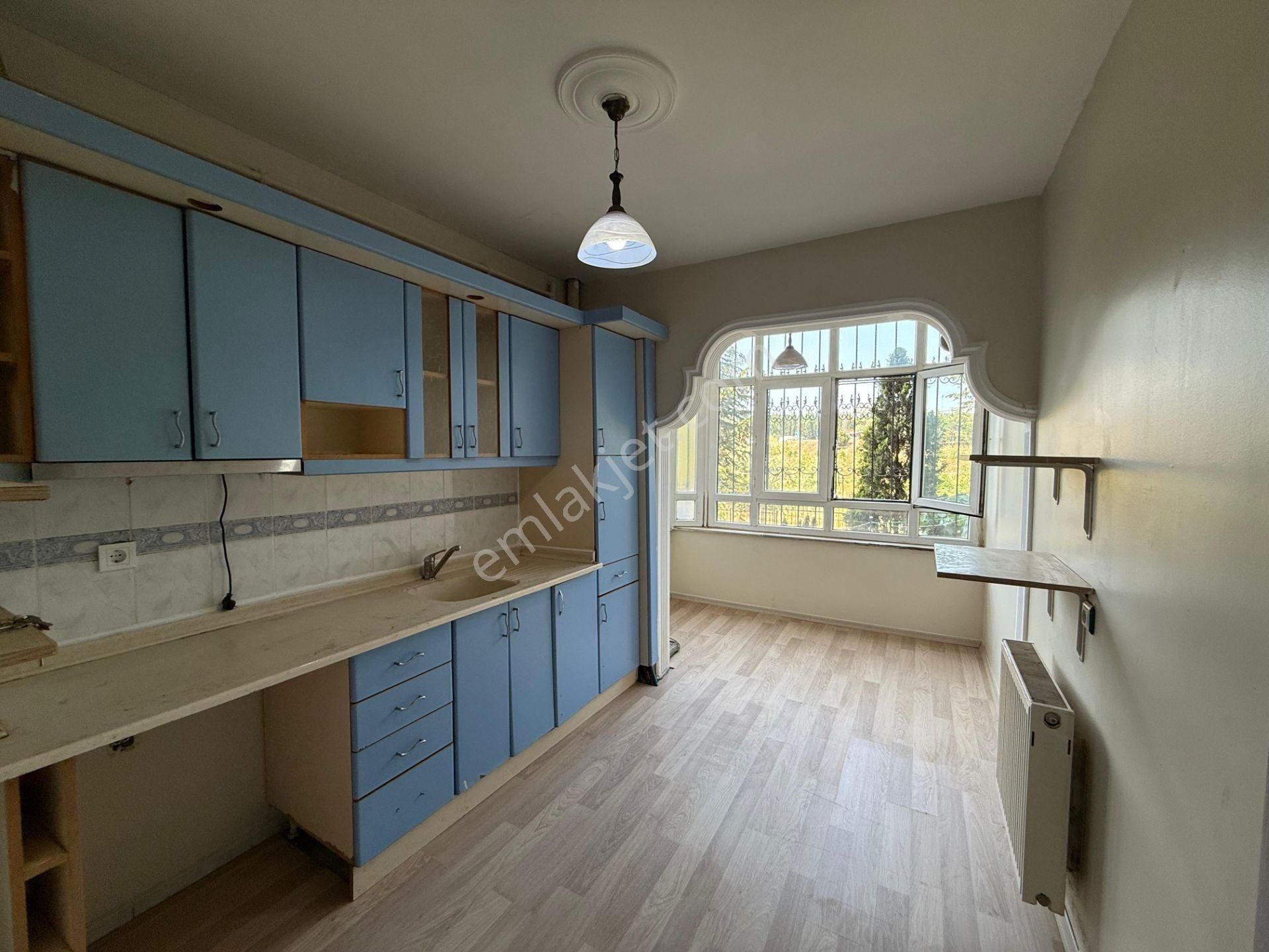 Çayırova Özgünkent Sitesinde 3+1 Kiralık Daire
