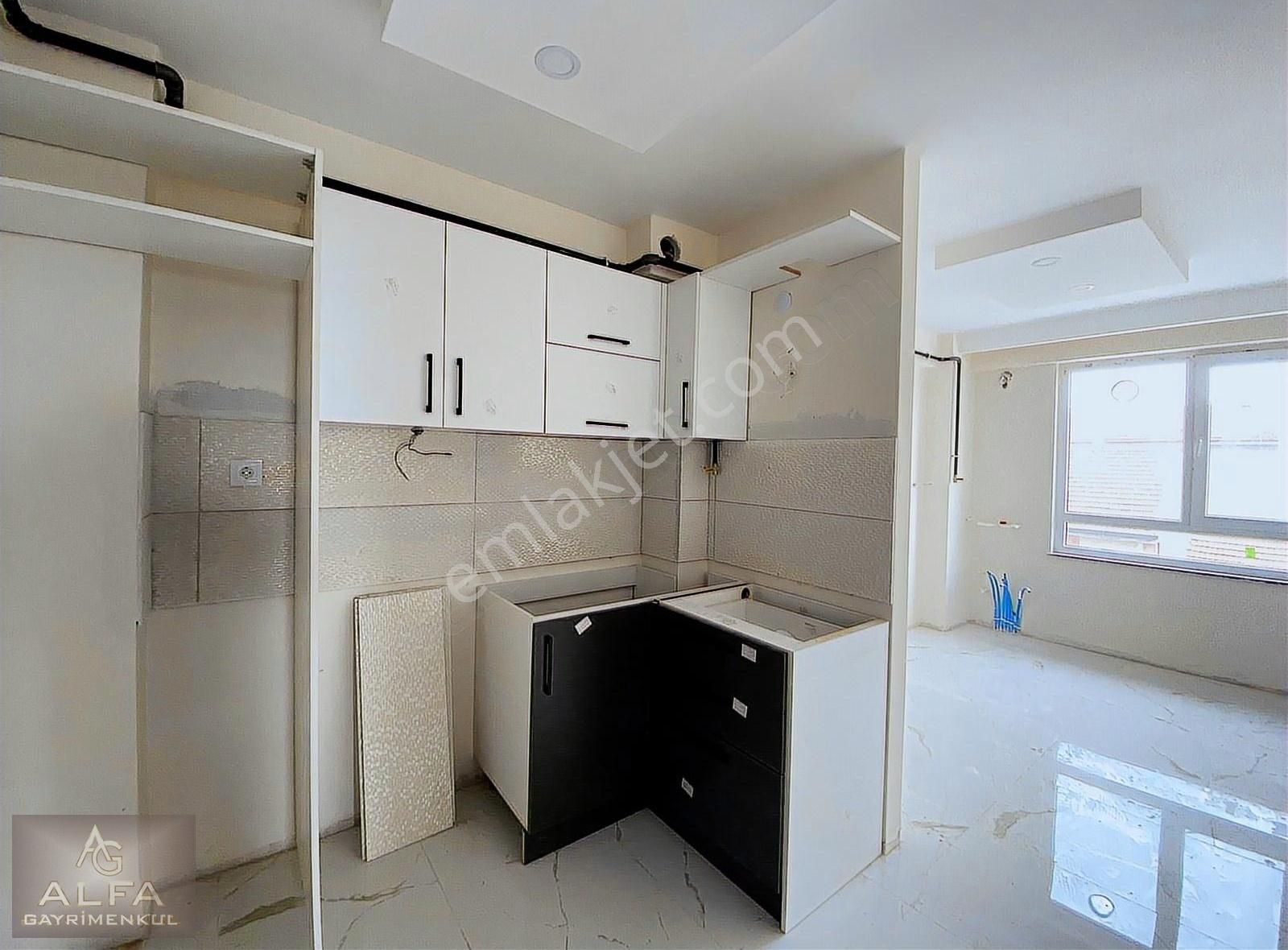Yeşiltepe Mah. Üniversite Yakını Satılık 2+0 60m² Sıfır Daire