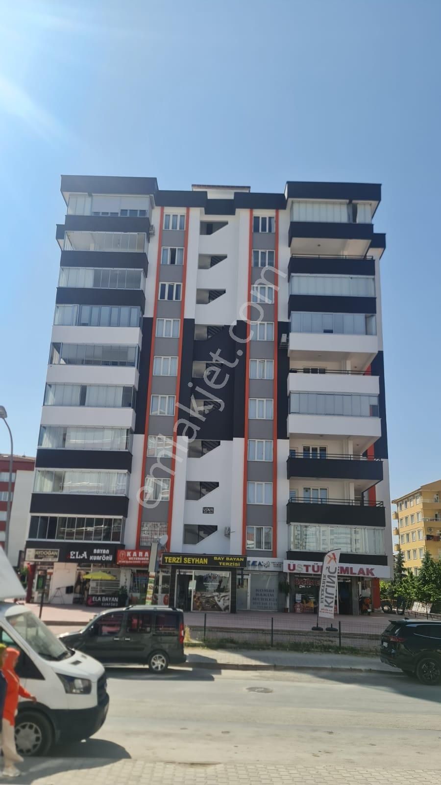 Pirömer Mahallesinde Satılık 3+1 Daire