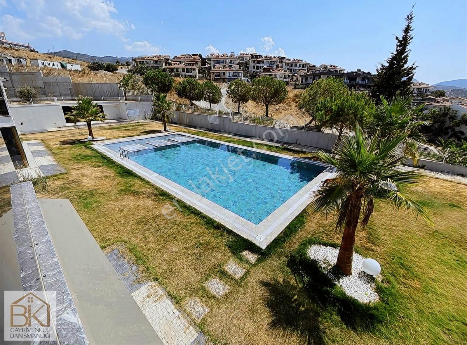 Hka Hills Teras Evler'de Satılık 3+1 Daireler