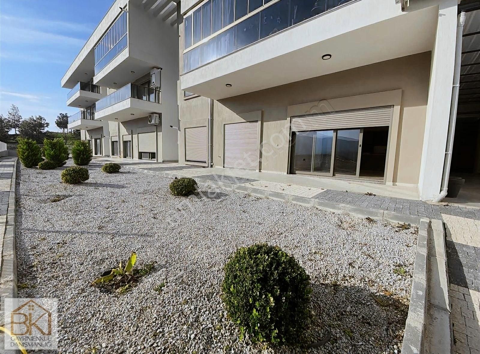 Hka Hills Teras Evler'de Panaromik Manzaralı 3+1 Daire