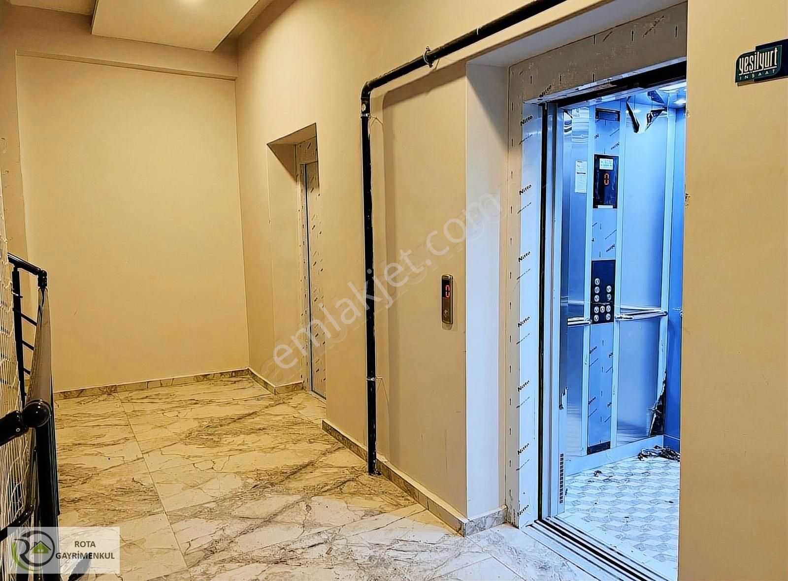 Rota Gm'den Dadaşkent'de Full Eşyalı 1+1 Kiralık Daire