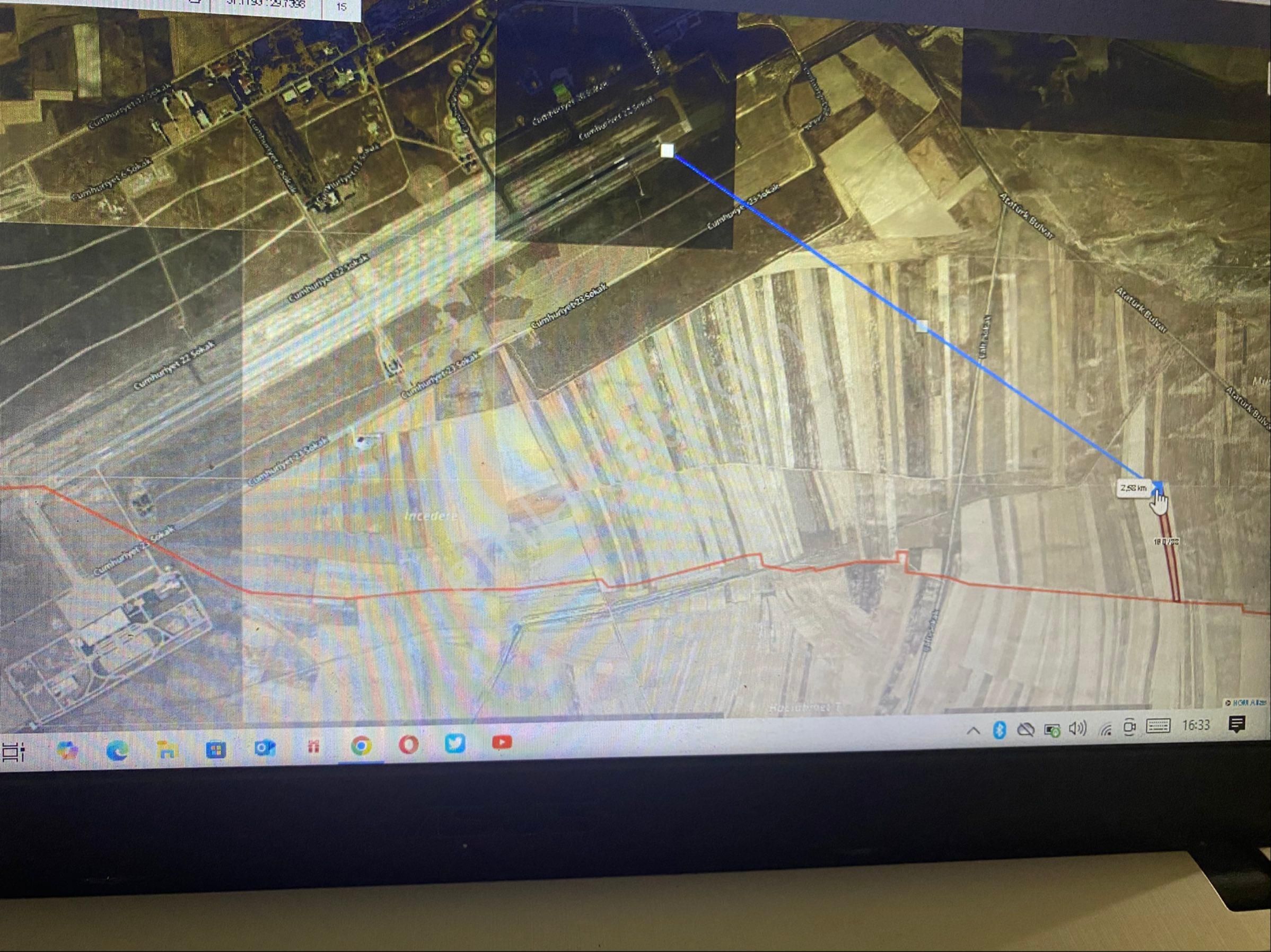 Çardak Havalimanına 2km Uzaklıkta Fırsatın Fırsatı Yatırıma Uygun Tarla