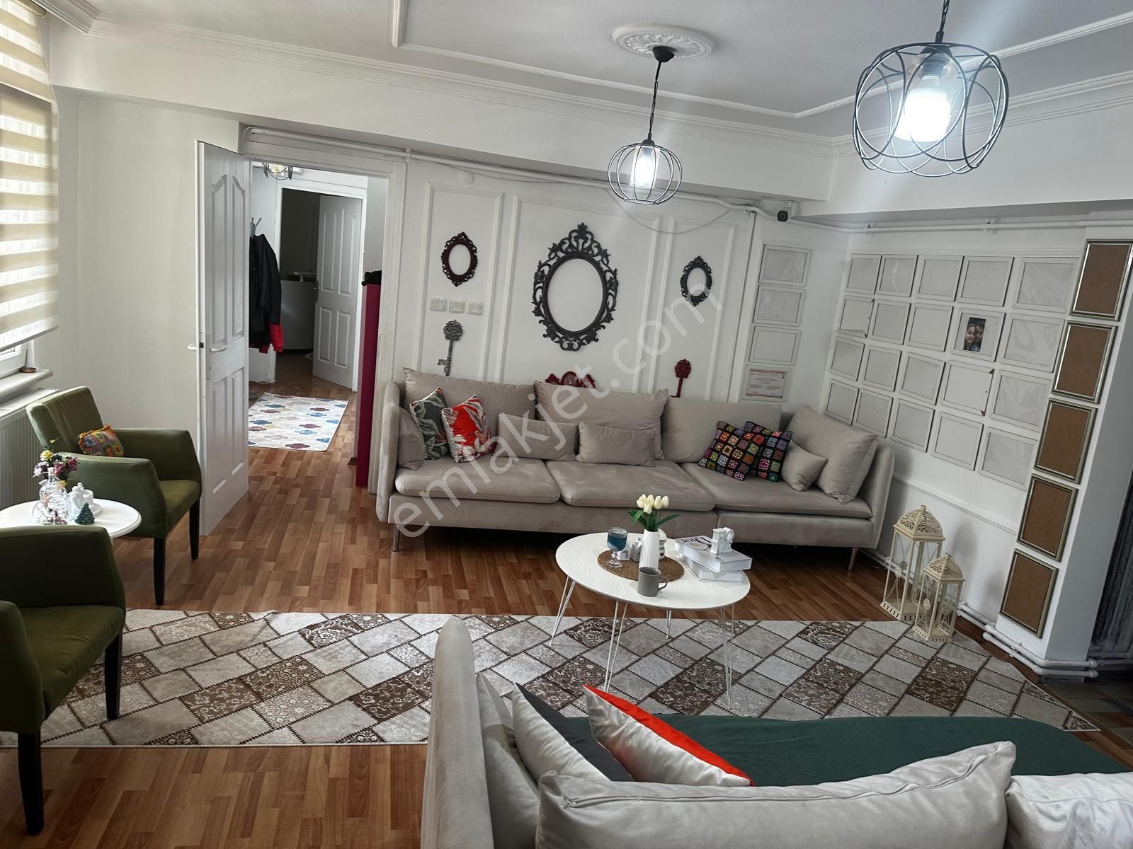 Tekirdağ Süleymanpaşa İlçesi 100. Yıl Mah. 2+1 Eşyalı Acil Satılık Daire