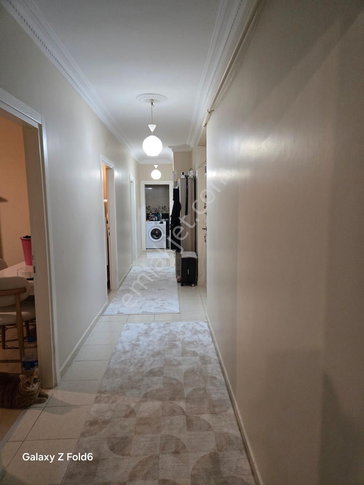 Müslüm Emlaktan Cihangirde 3+1 10 Yıllık Satılık Ara Kat Daire - Görsel 8