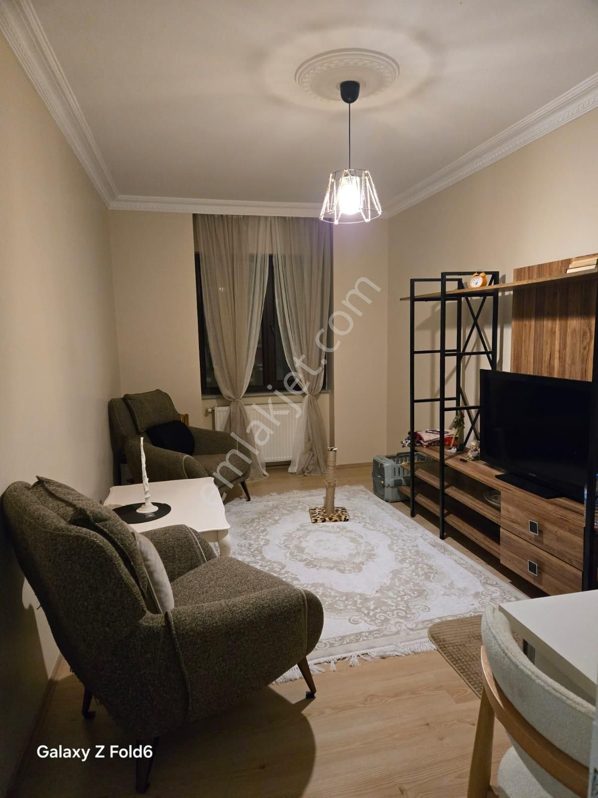 Müslüm Emlaktan Cihangirde 3+1 10 Yıllık Satılık Ara Kat Daire - Görsel 12