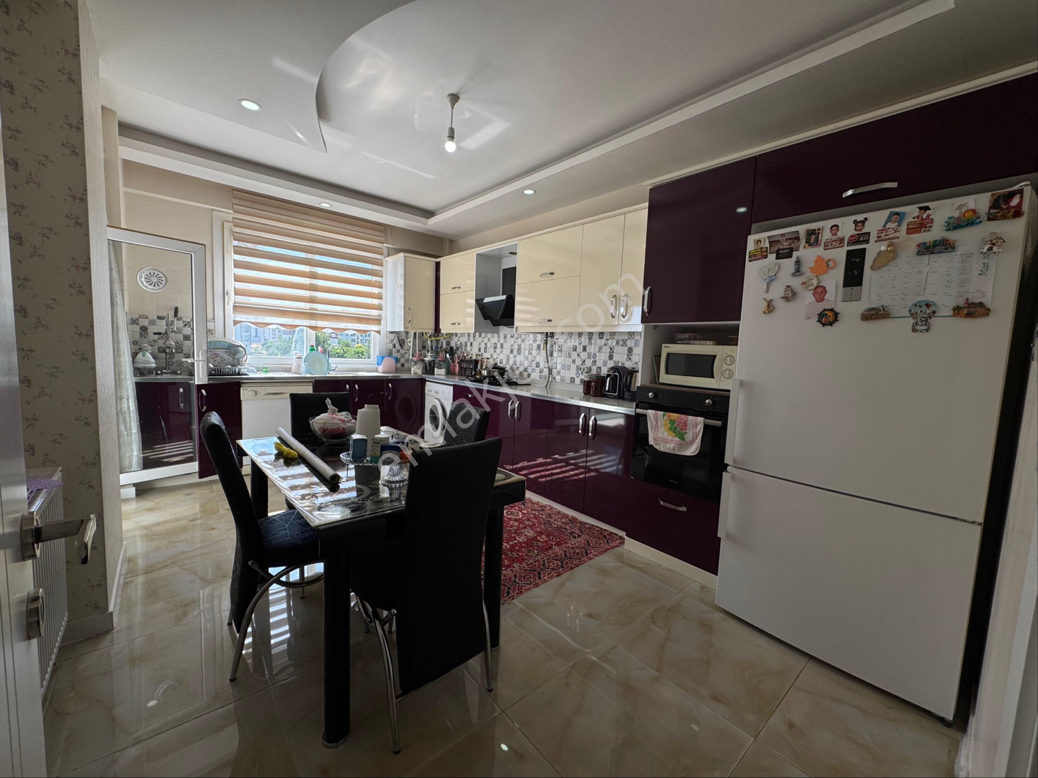 Gökuşağı Villaları Yanı Satılık 3+1 Fırsat Daire