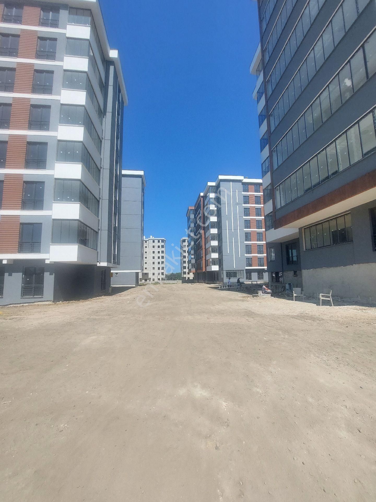 Kubilay Emlak'tan Kiralık 4+1 Daire