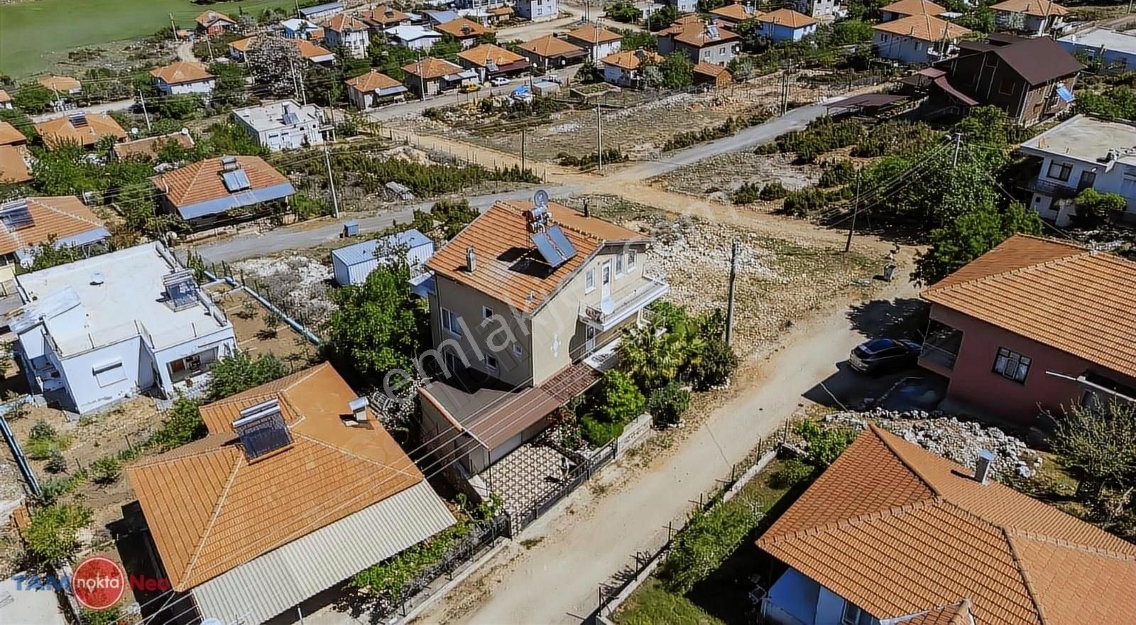 Döşemealtı Dağbelinde Yapı Kayıt Belgeli Müstakil Villa