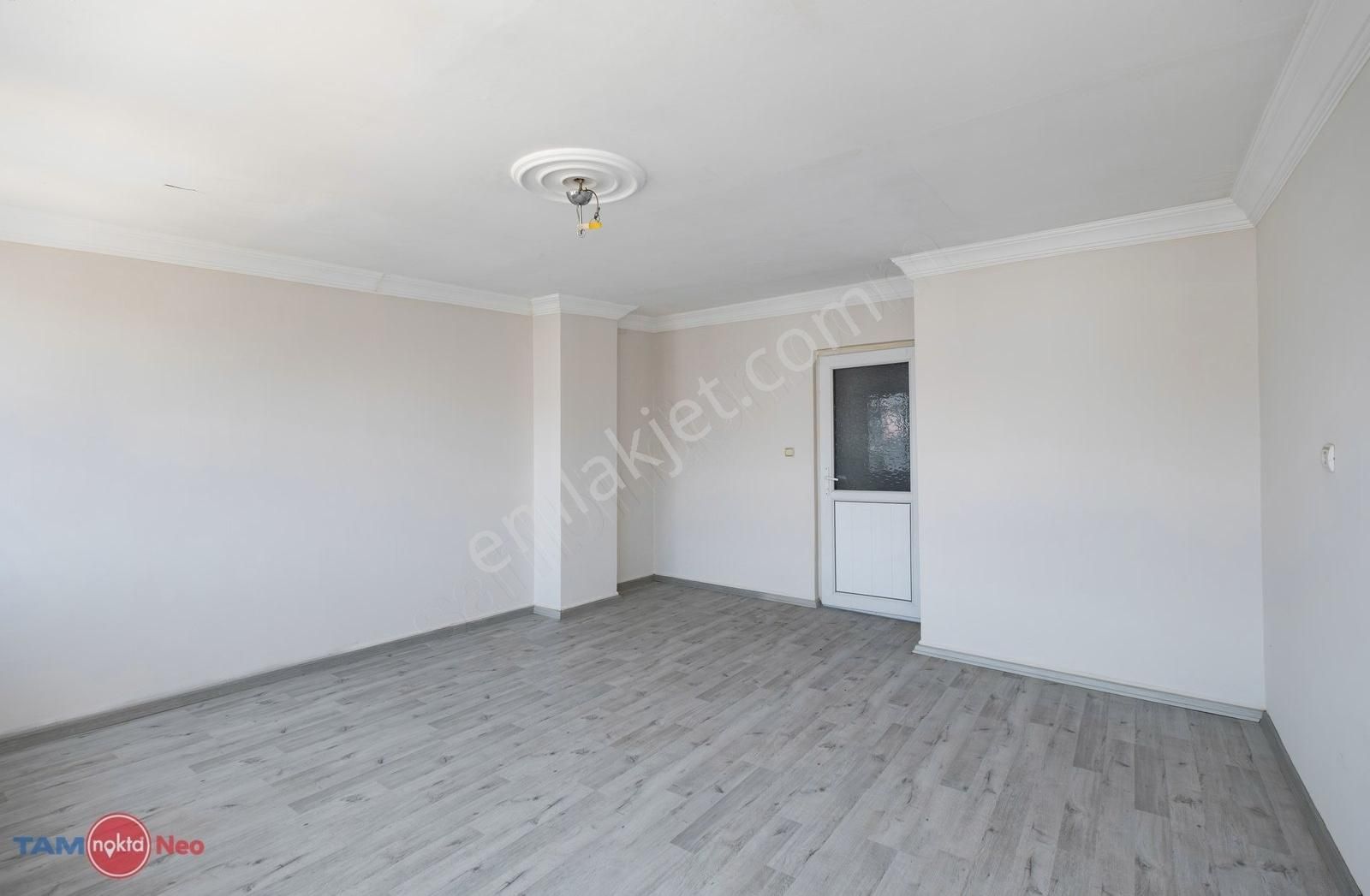 Fener Mahallesi'nde Muratpaşa Beld.arkası Dubleks Daire