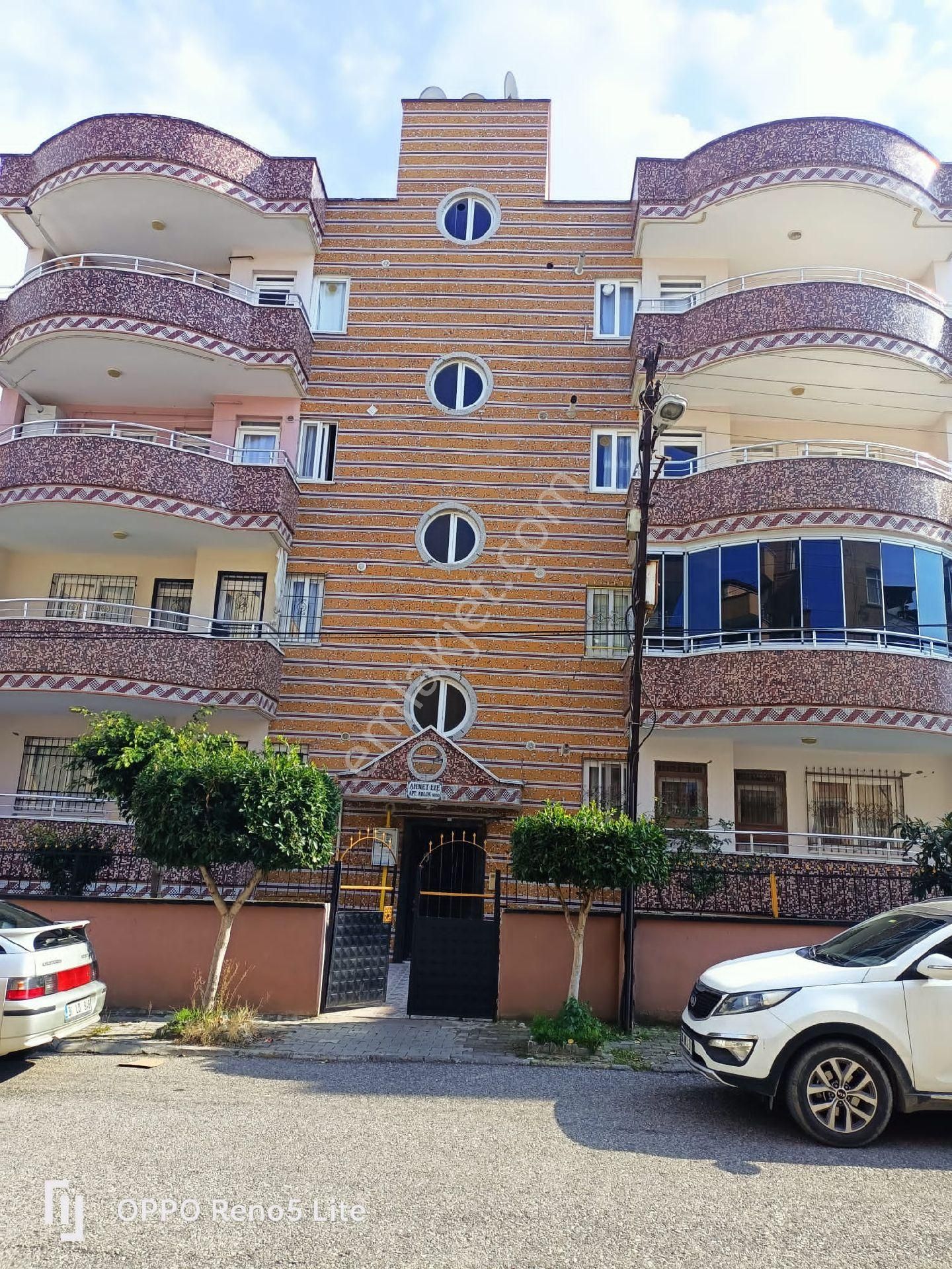 Site İçerisinde 3+1 Doğalgazlı Yeni Boyalı Daire