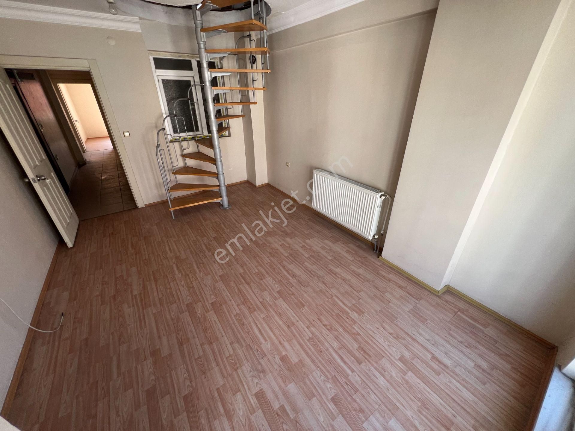 Pegaas'tan Esenyurt Meydana 1dk Temiz 4+2 Satılık Dubleks Daire - Görsel 3