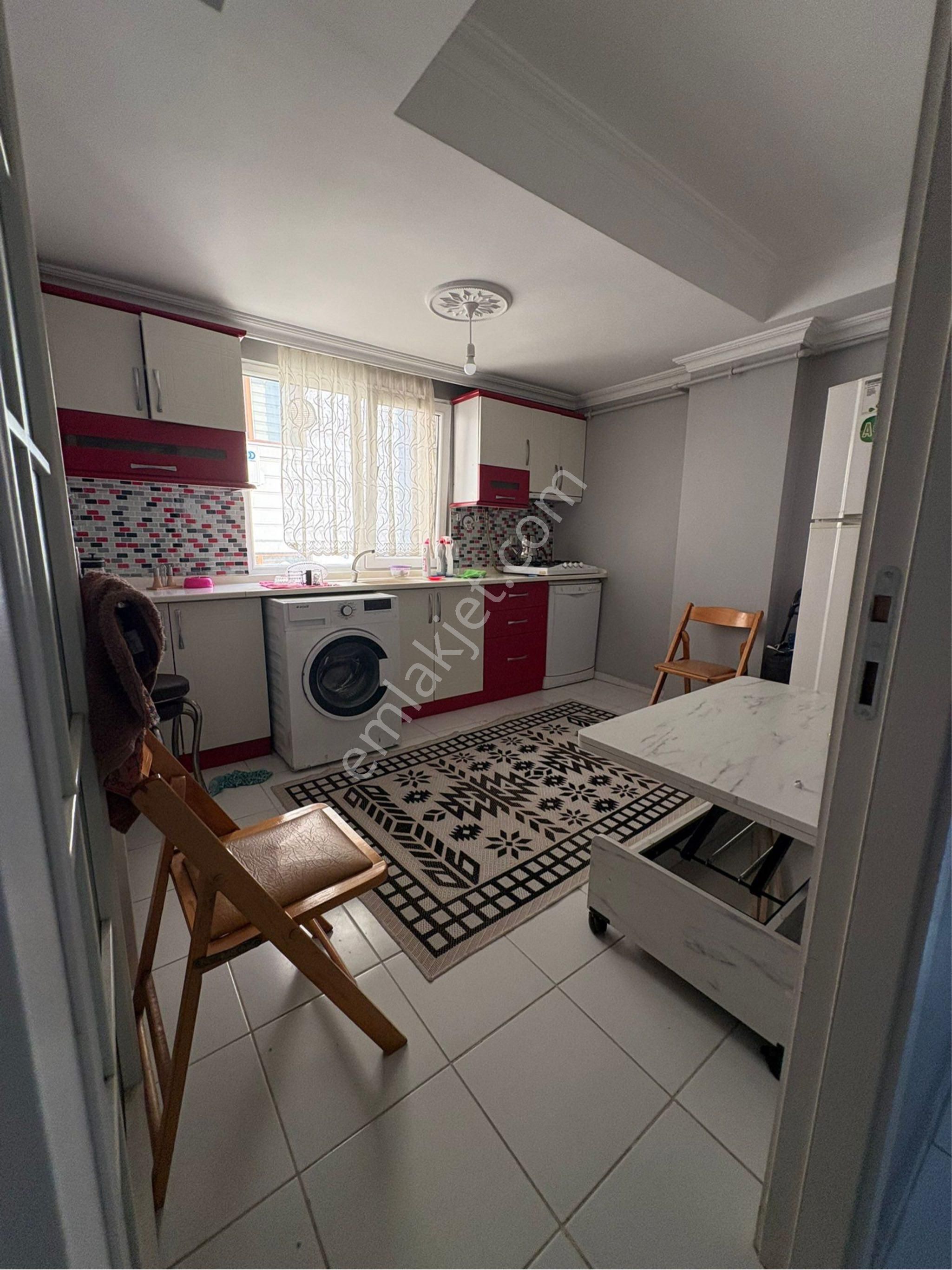 Bilgi Üniversitesi Yakınında 3+1 Full Eşyalı Kiralık Daire