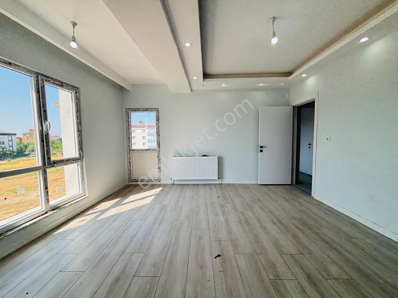 Güven'den Çerkezköyde Sıfır Ara Kat Ön Cephe 3+1 Daire