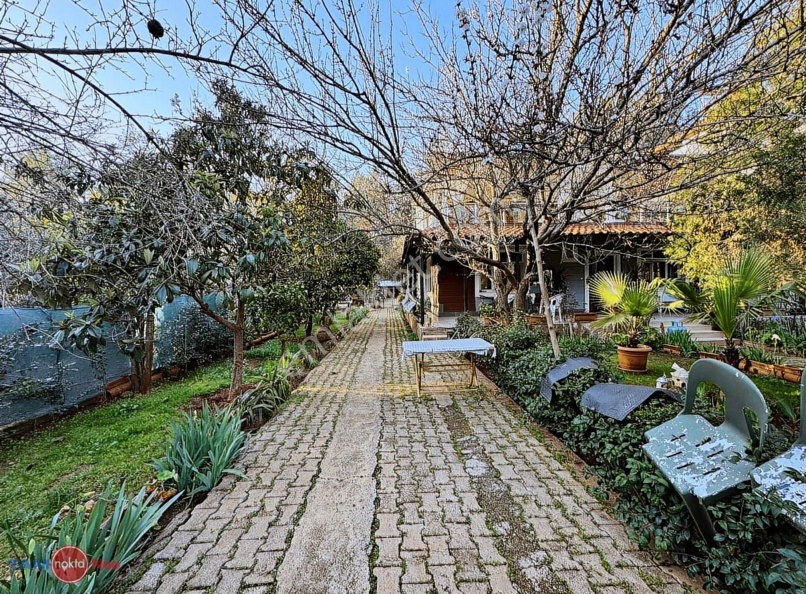 Duacı'da 750 M2 Arsa İçinde Dubleks Ev